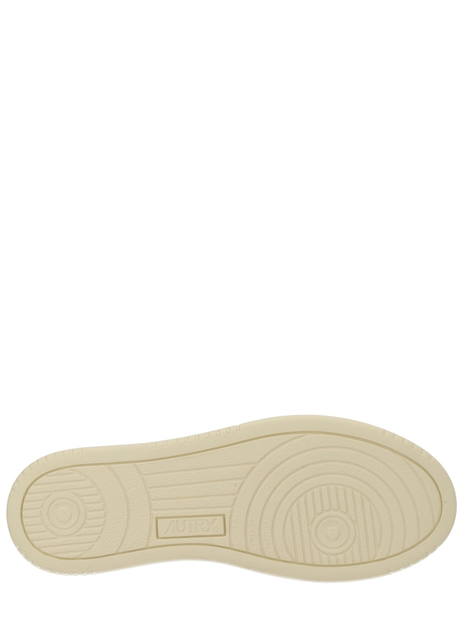 [AUTRY] Sneakers SS26 AULW_TB02