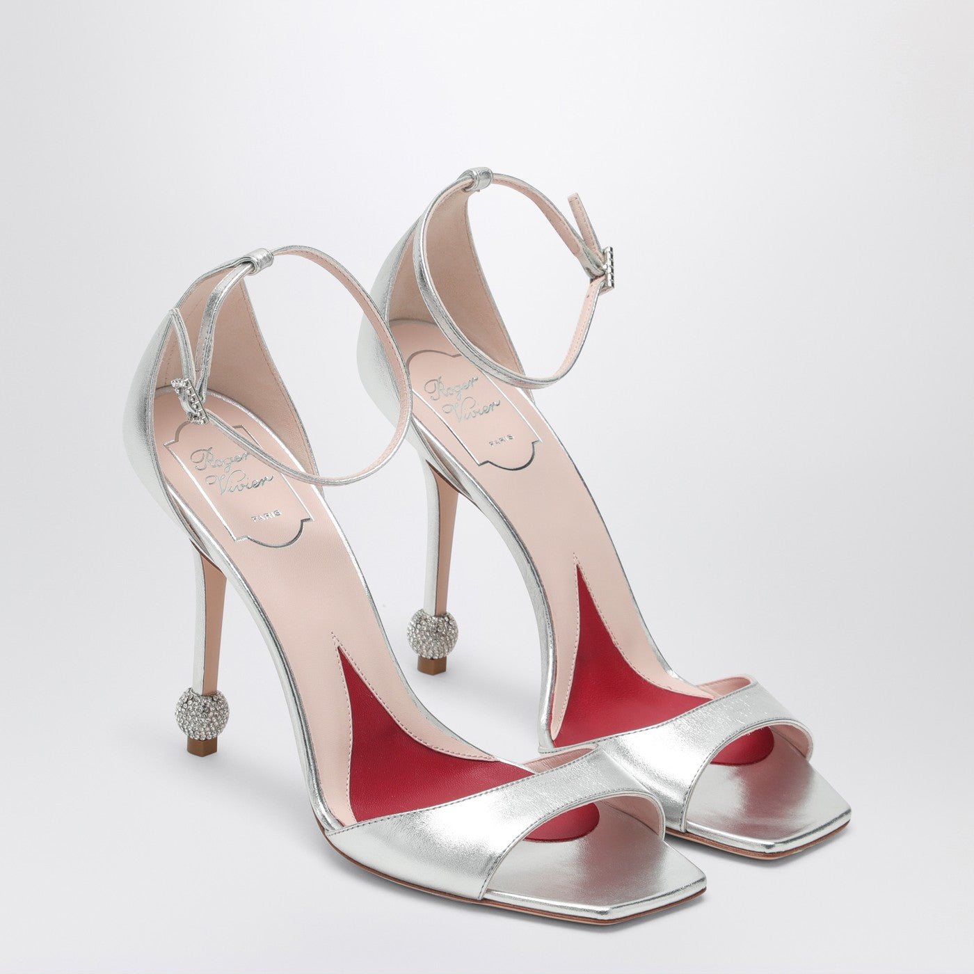 [Roger Vivier] Pumps SS25 RVW56827490KAC