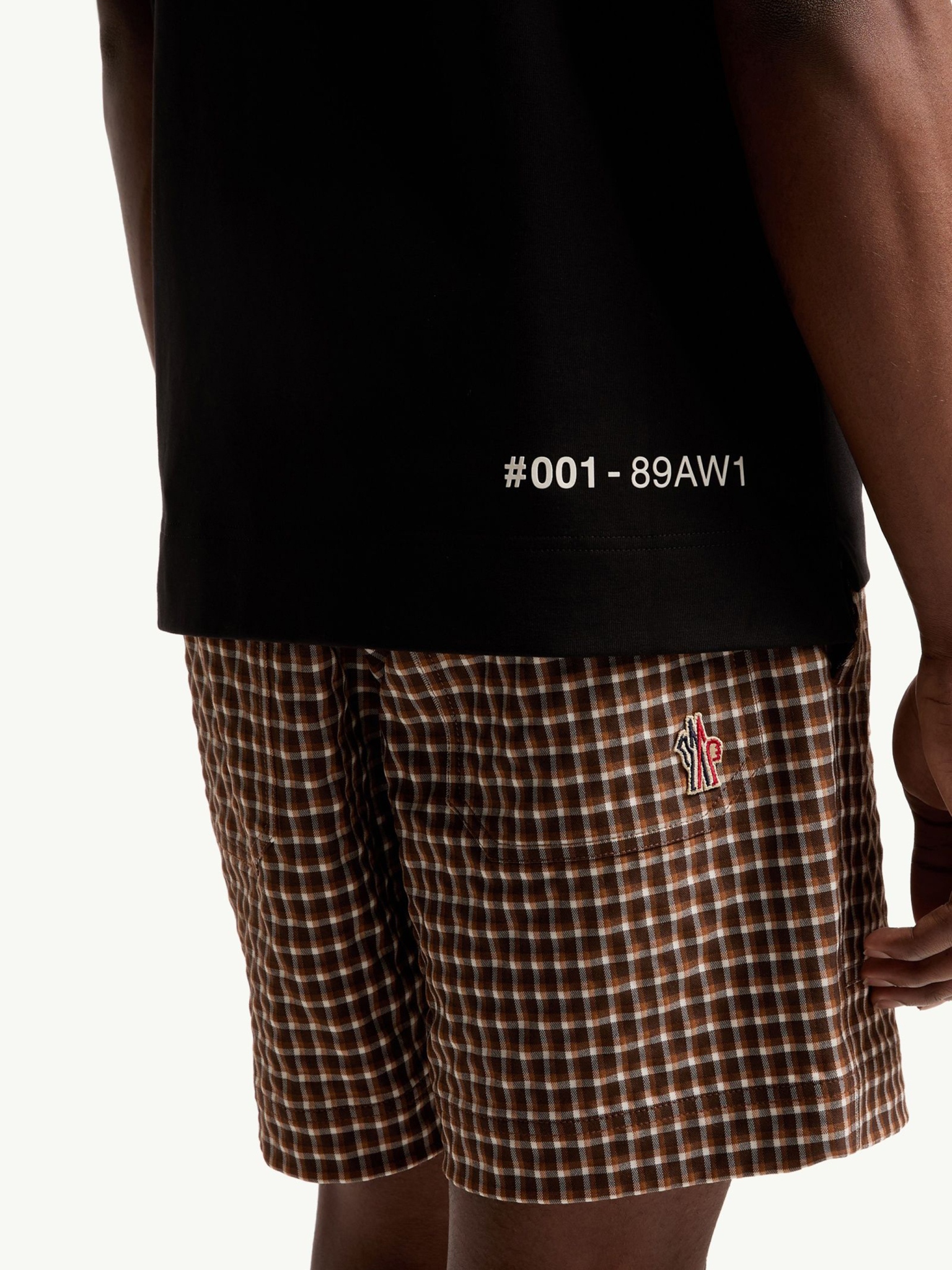 [Moncler] T-shirts Short Sleeve SS26 L10978C0001789AW1999