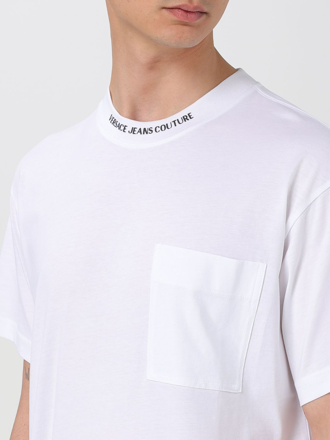 [VERSACE JEANS COUTURE] T-shirts Short Sleeve SS25 78GAHE03CJ00E 003