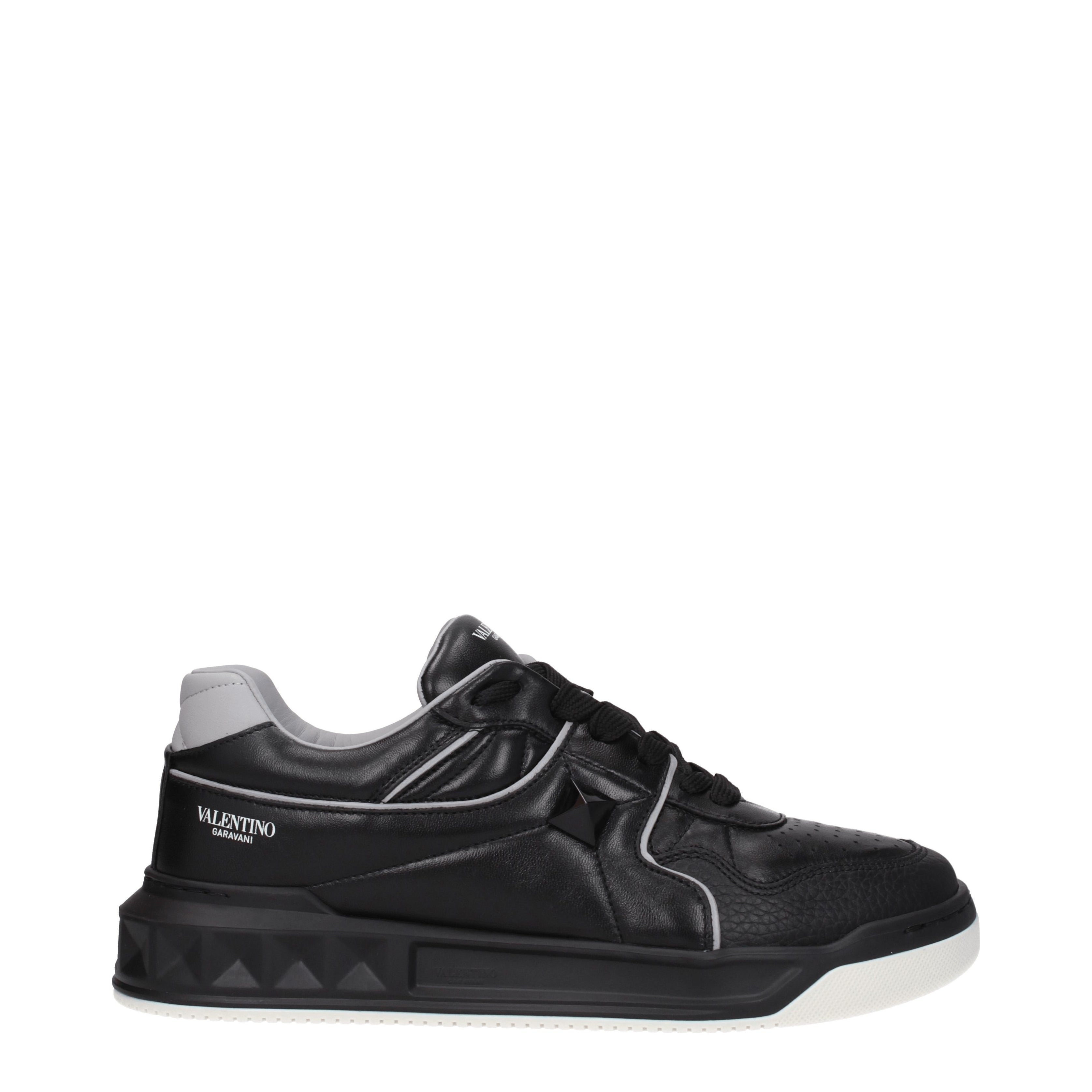 [Valentino Garavani] Sneakers SS26 S0E71NWN00A