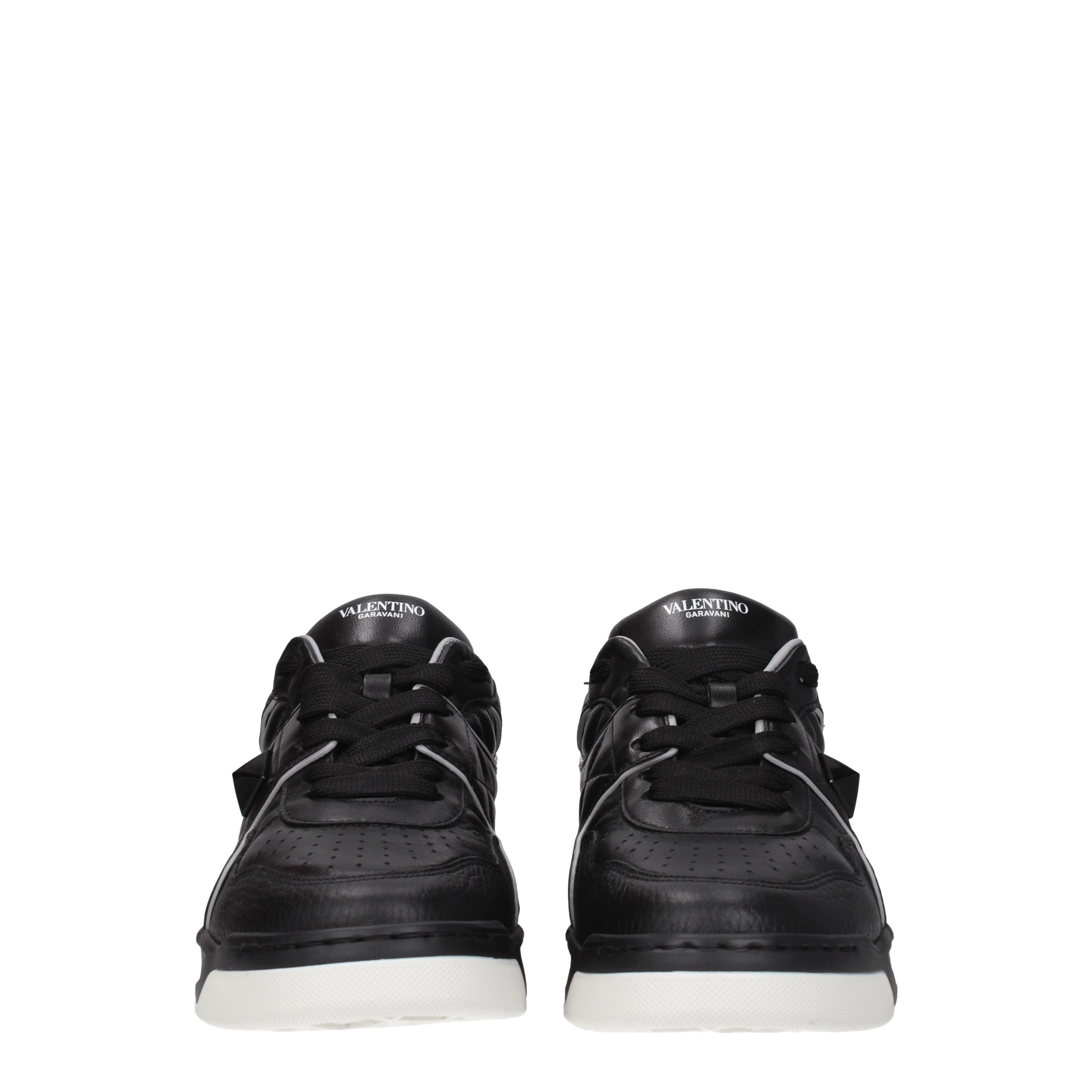 [Valentino Garavani] Sneakers SS26 S0E71NWN00A