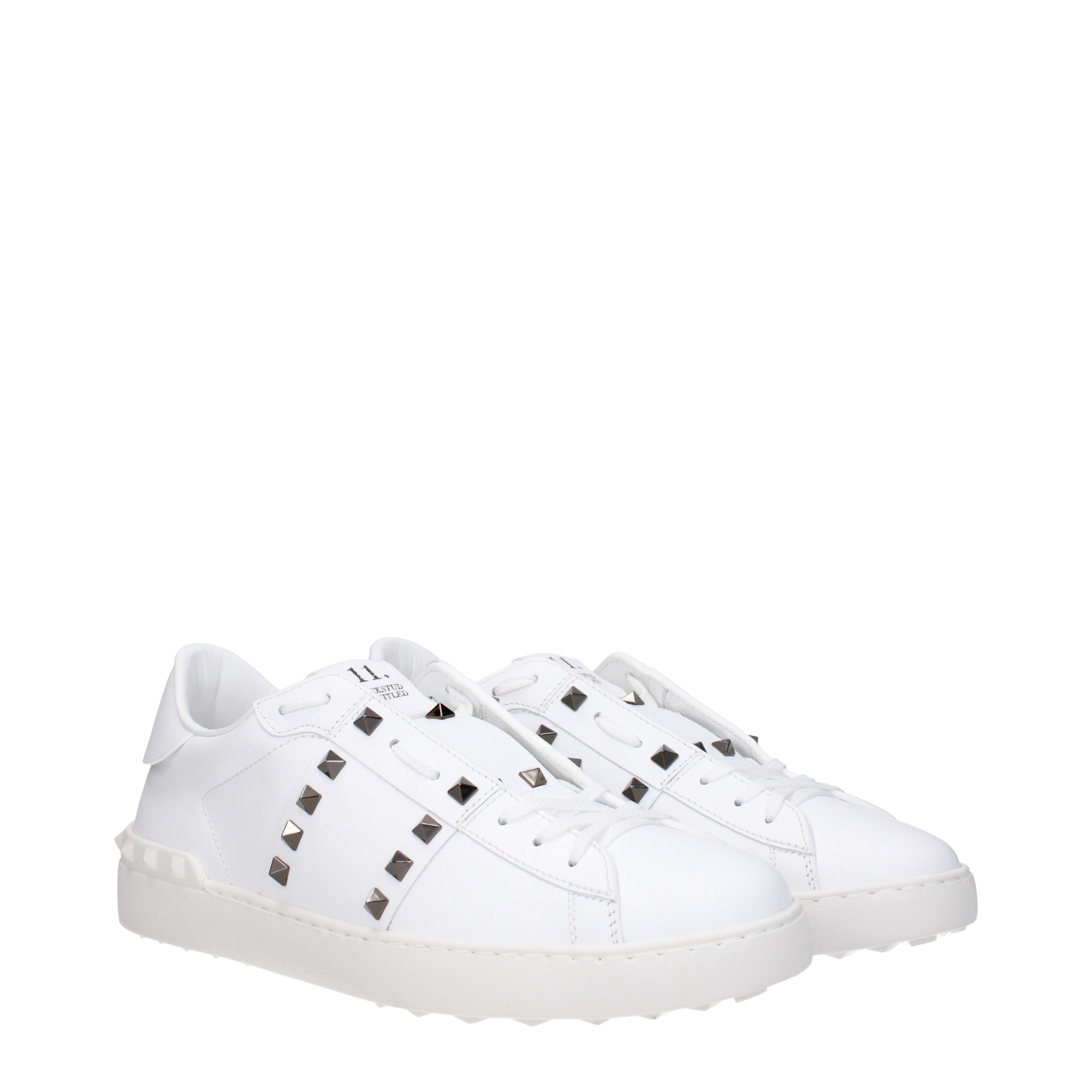 [Valentino Garavani] Sneakers SS26 S0931BXE0BO