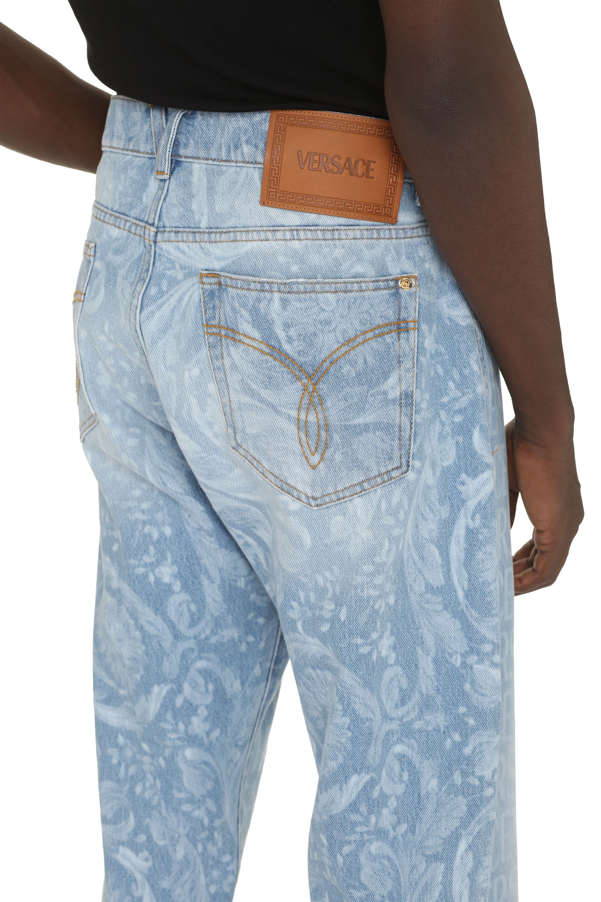 [Versace] Jeans FW23 10078371A07661_1D380