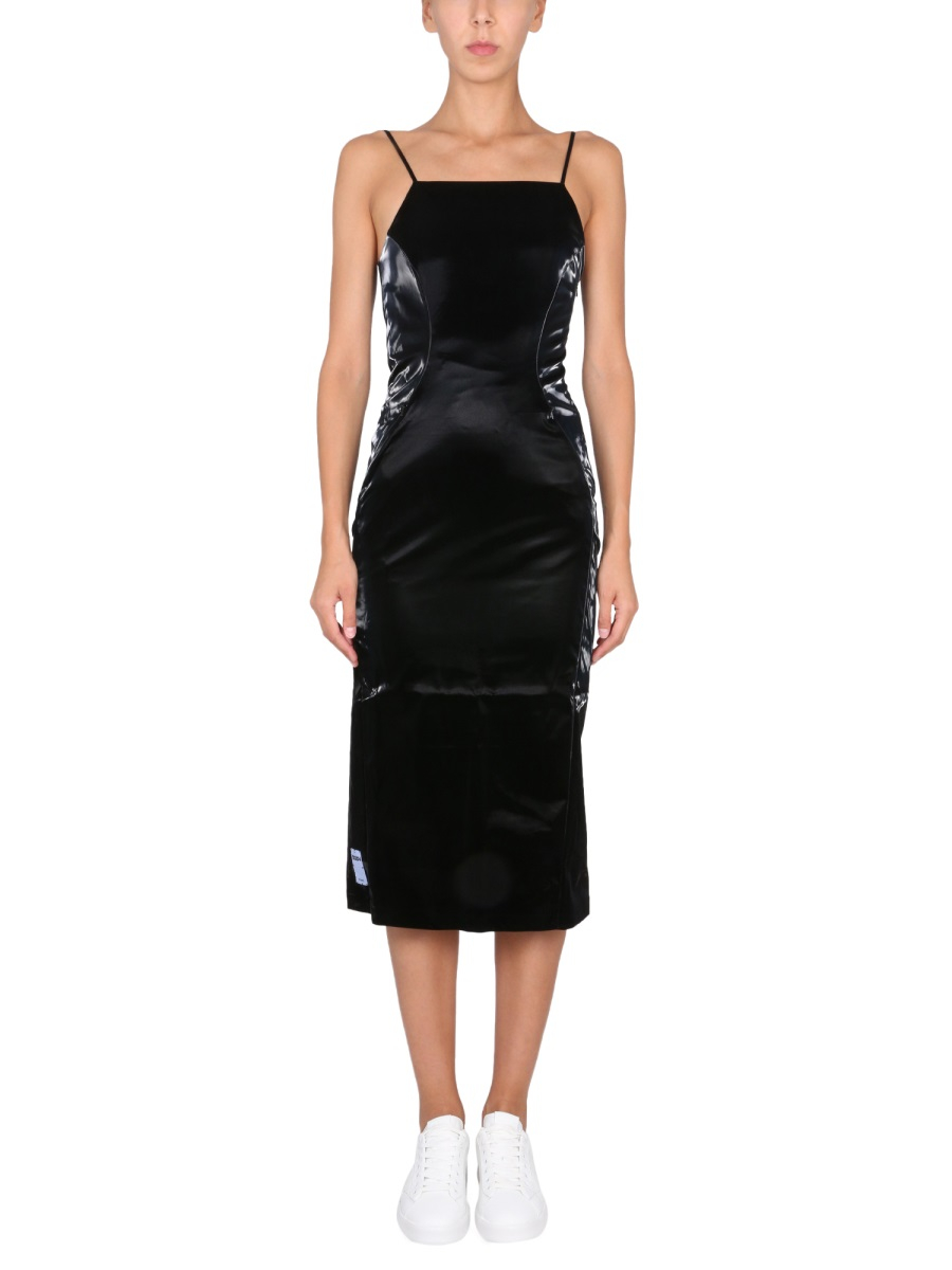 [MCQ] Sleeveless dress FW22 693482_RTA051000