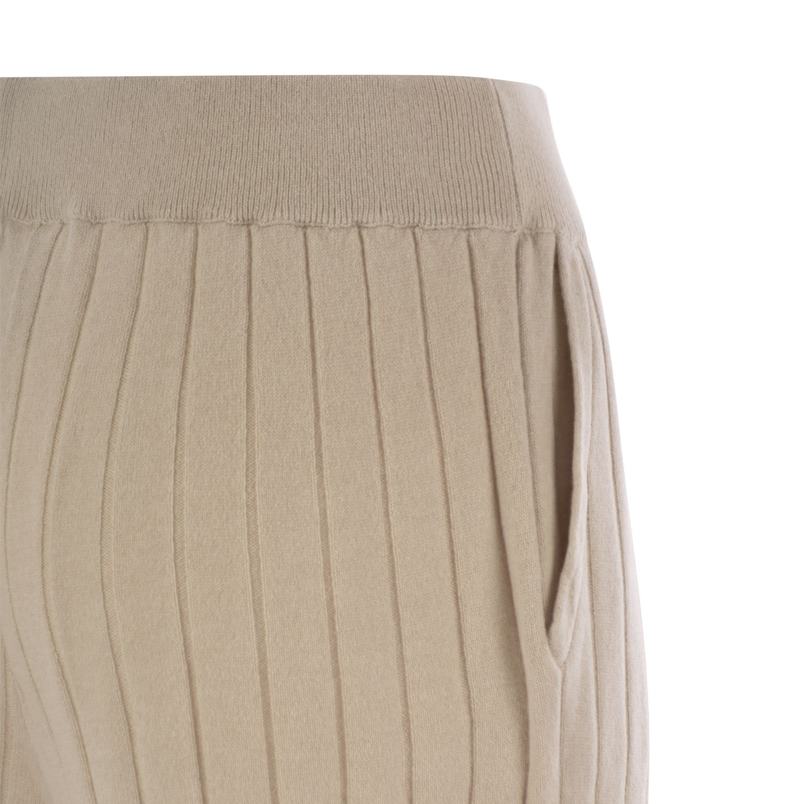 [Brunello Cucinelli] Trousers FW24 M12193499 CN058
