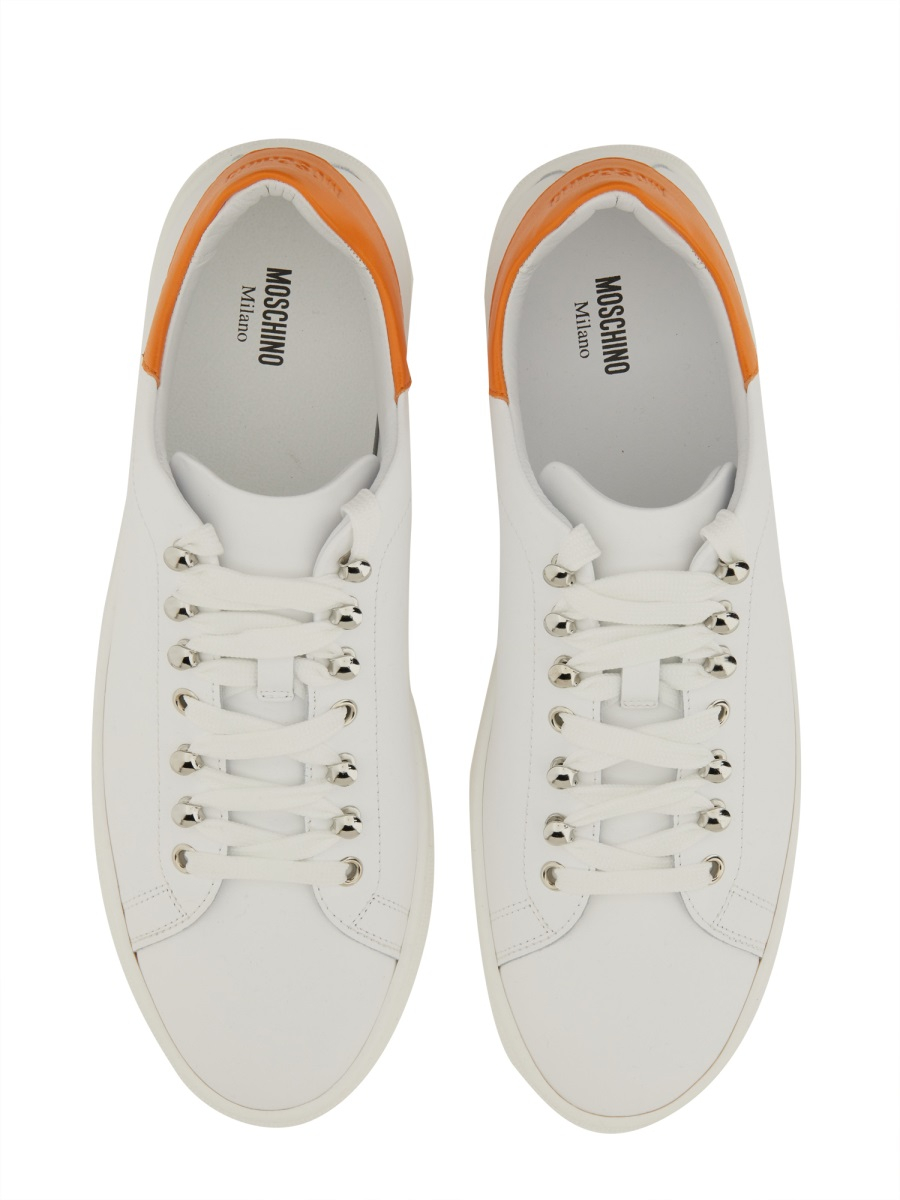 [Moschino] Sneakers SS25 MB15012G0M_GAA10A