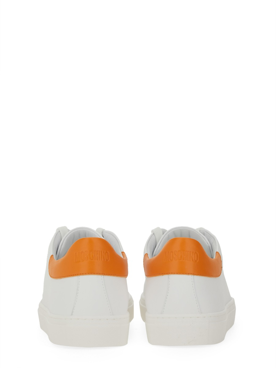 [Moschino] Sneakers SS25 MB15012G0M_GAA10A