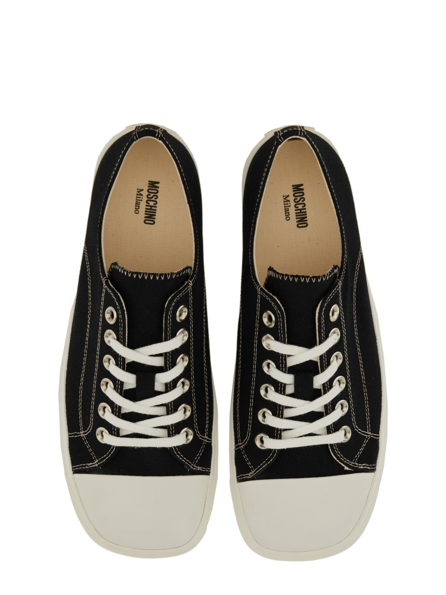 [Moschino] Sneakers SS25 MB15053G0M_GR000A