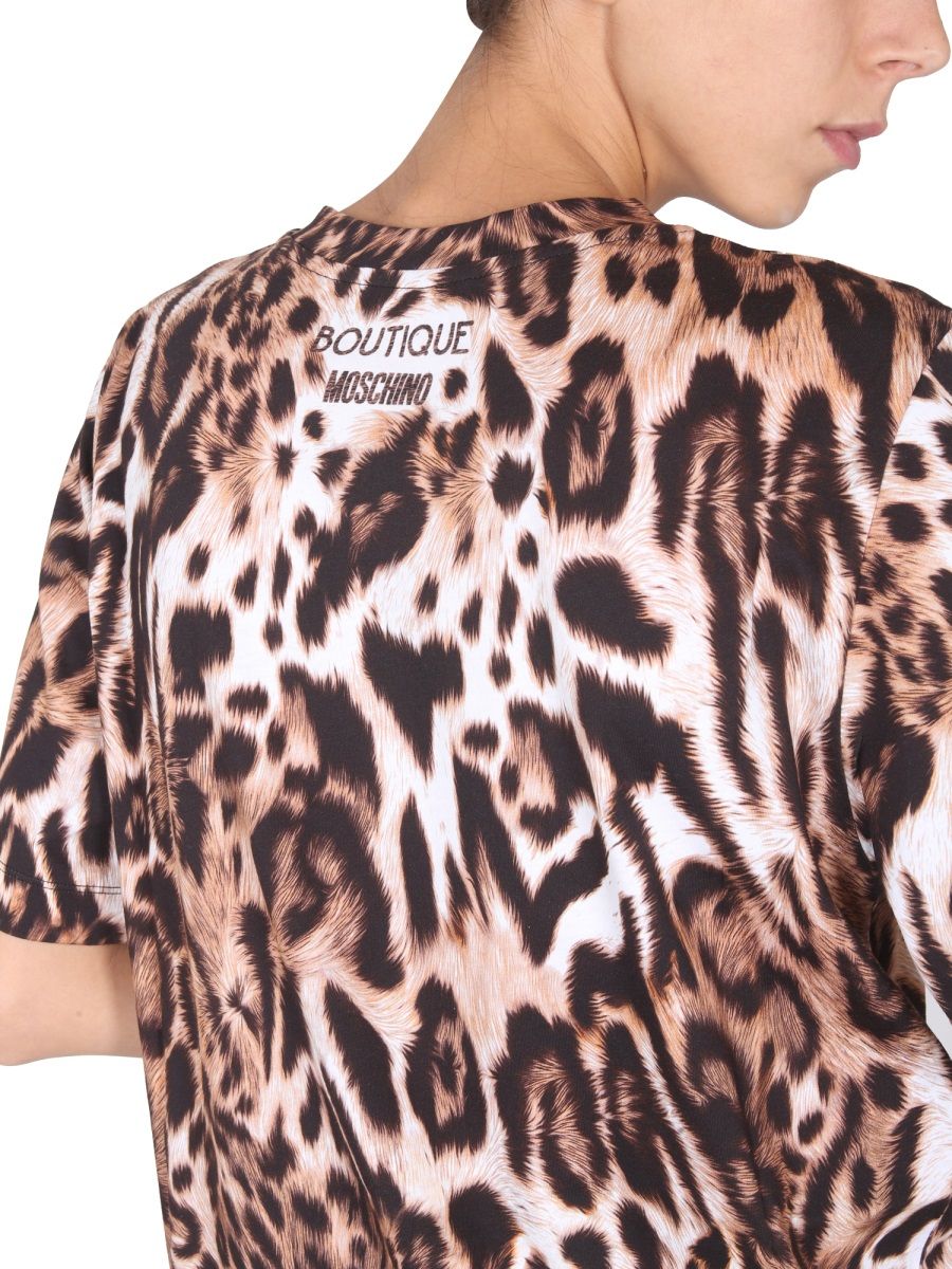 [BOUTIQUE MOSCHINO] T-shirts Short Sleeve FW22 07015860_1149