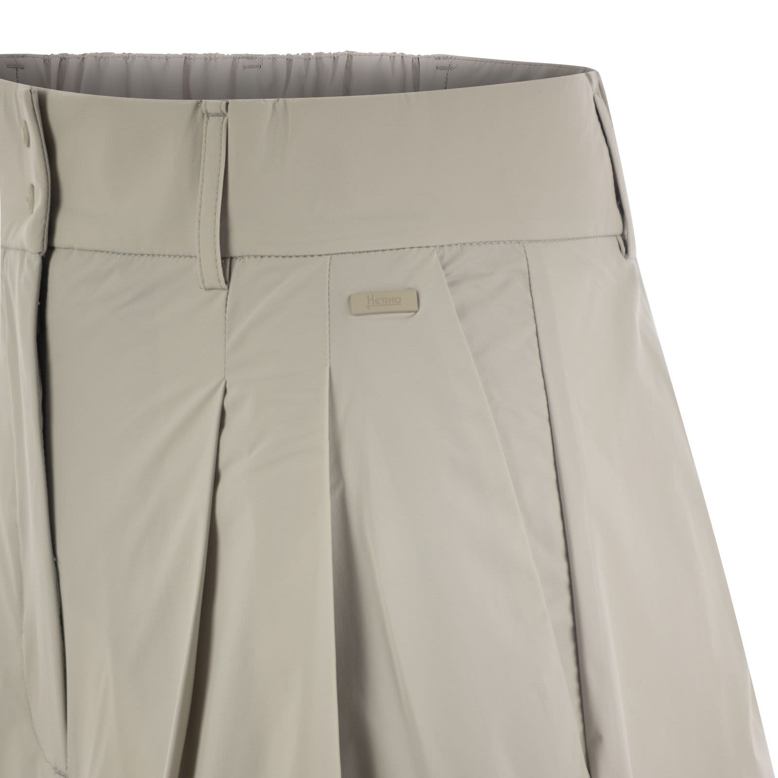 [Herno] Shorts SS25 PT000106D12691Z 1250