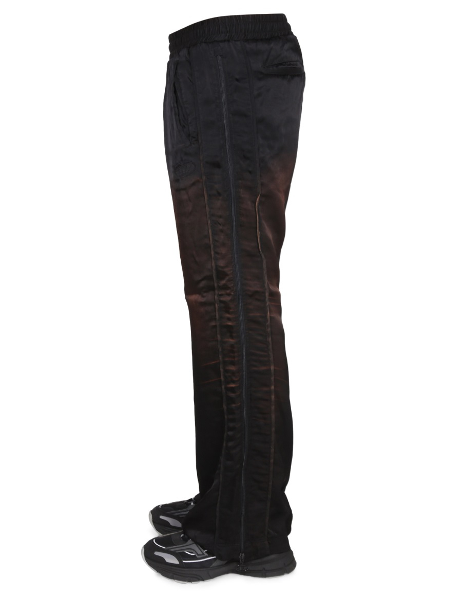 [Diesel] Trousers FW22 A07257_0BIAY9XX