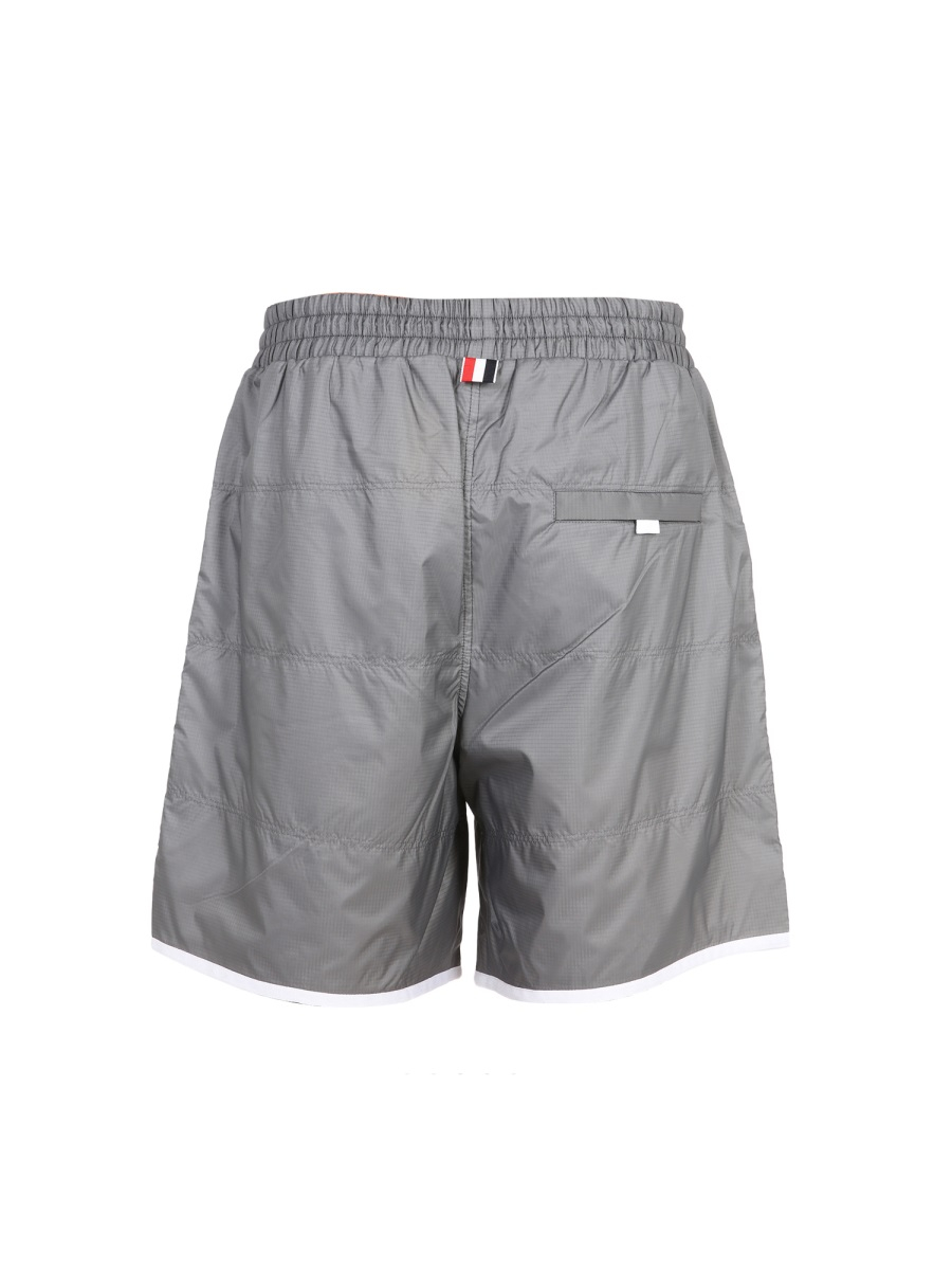 [Thom Browne] Shorts SS22 MJQ136A_06859045