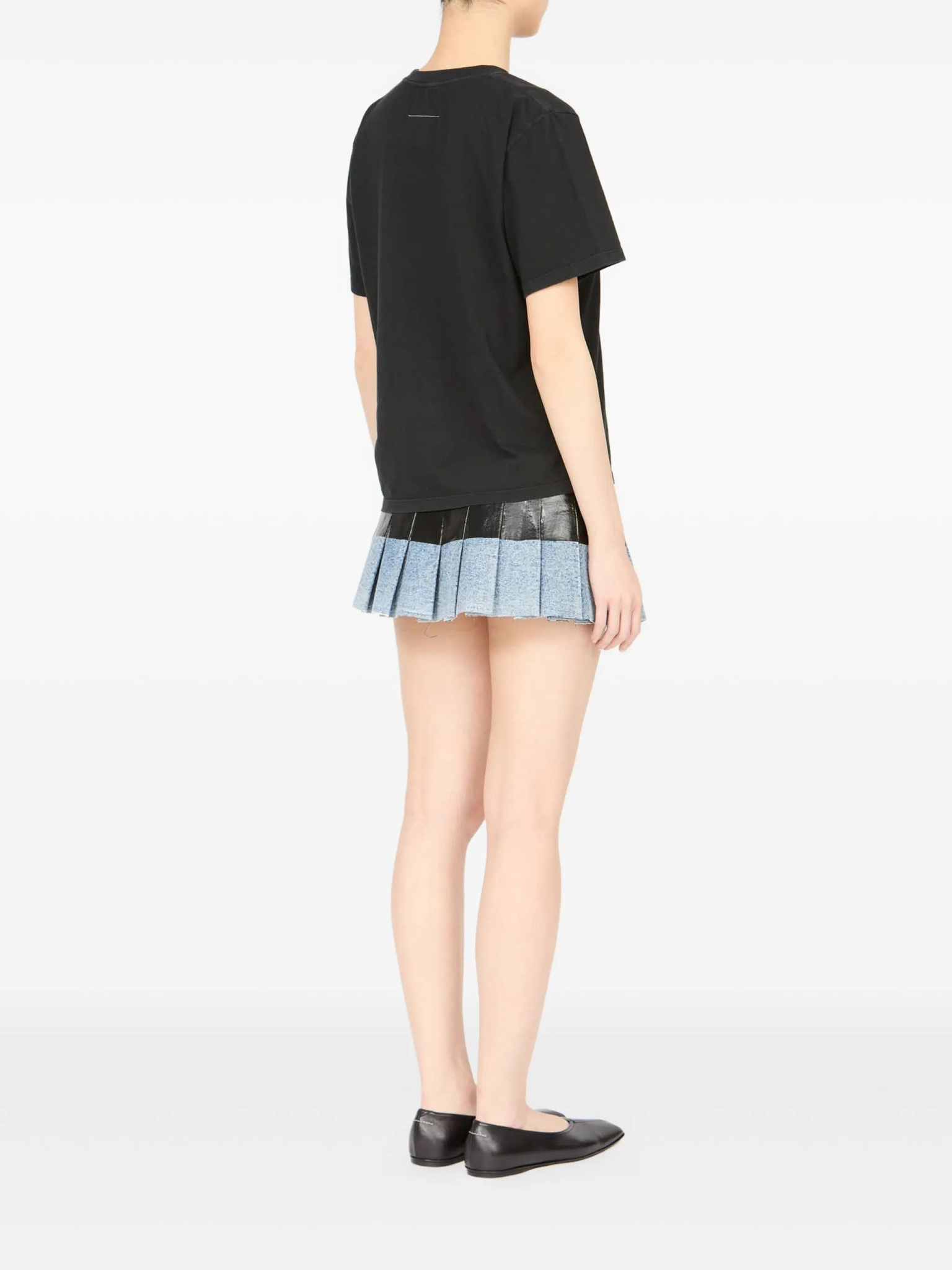 [MM6 Maison Margiela] T-shirts Short Sleeve FW25 S62GD0210M20115