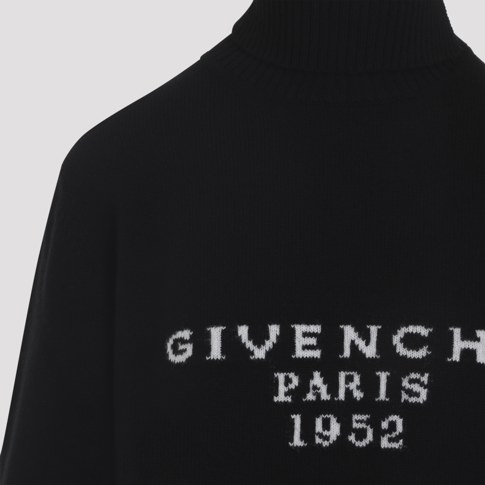 [Givenchy] Knitwear FW25 BW90VE4ZSN