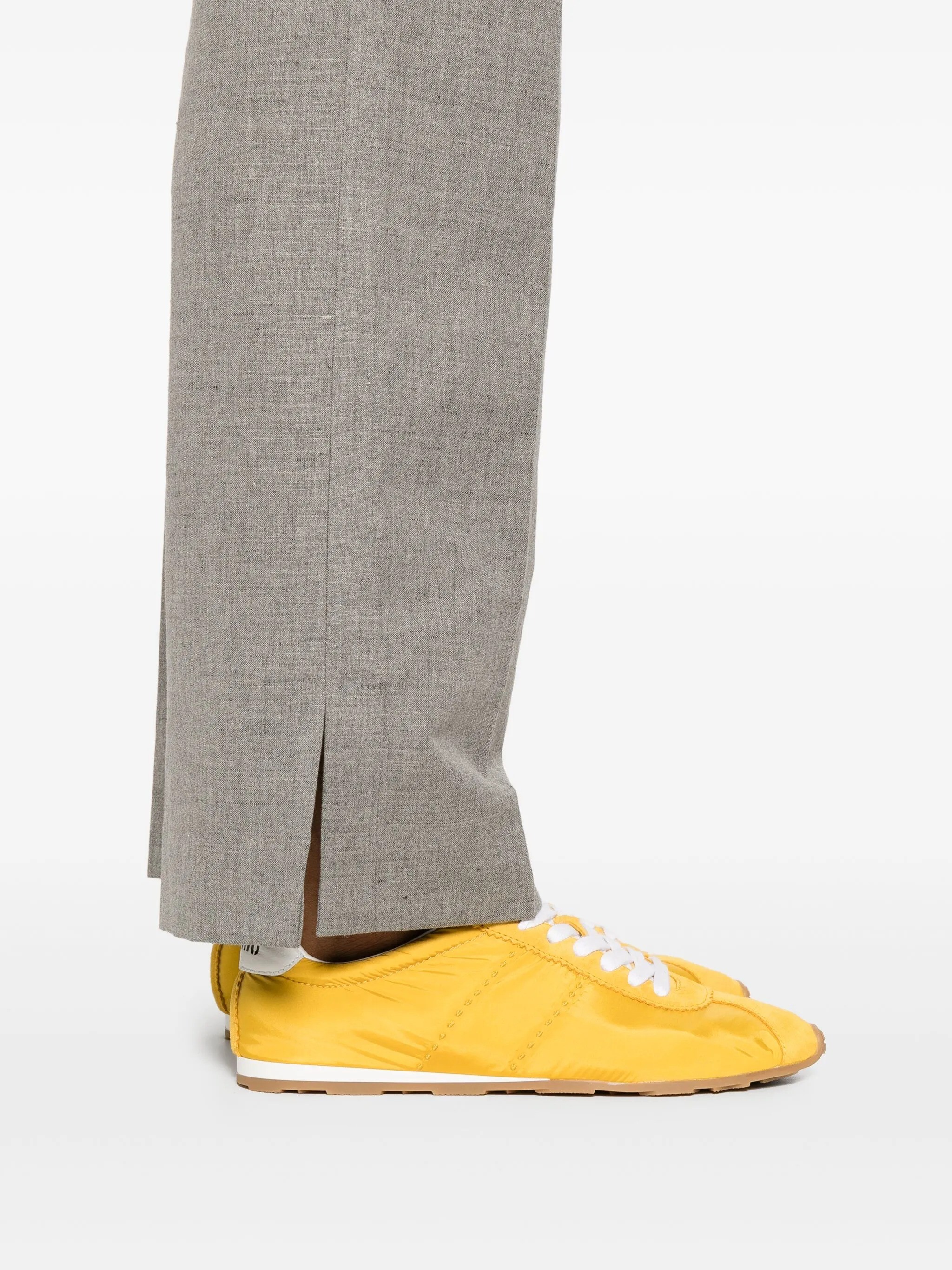 [OFFICINE GENERALE] Trousers SS25 S25WTLG464