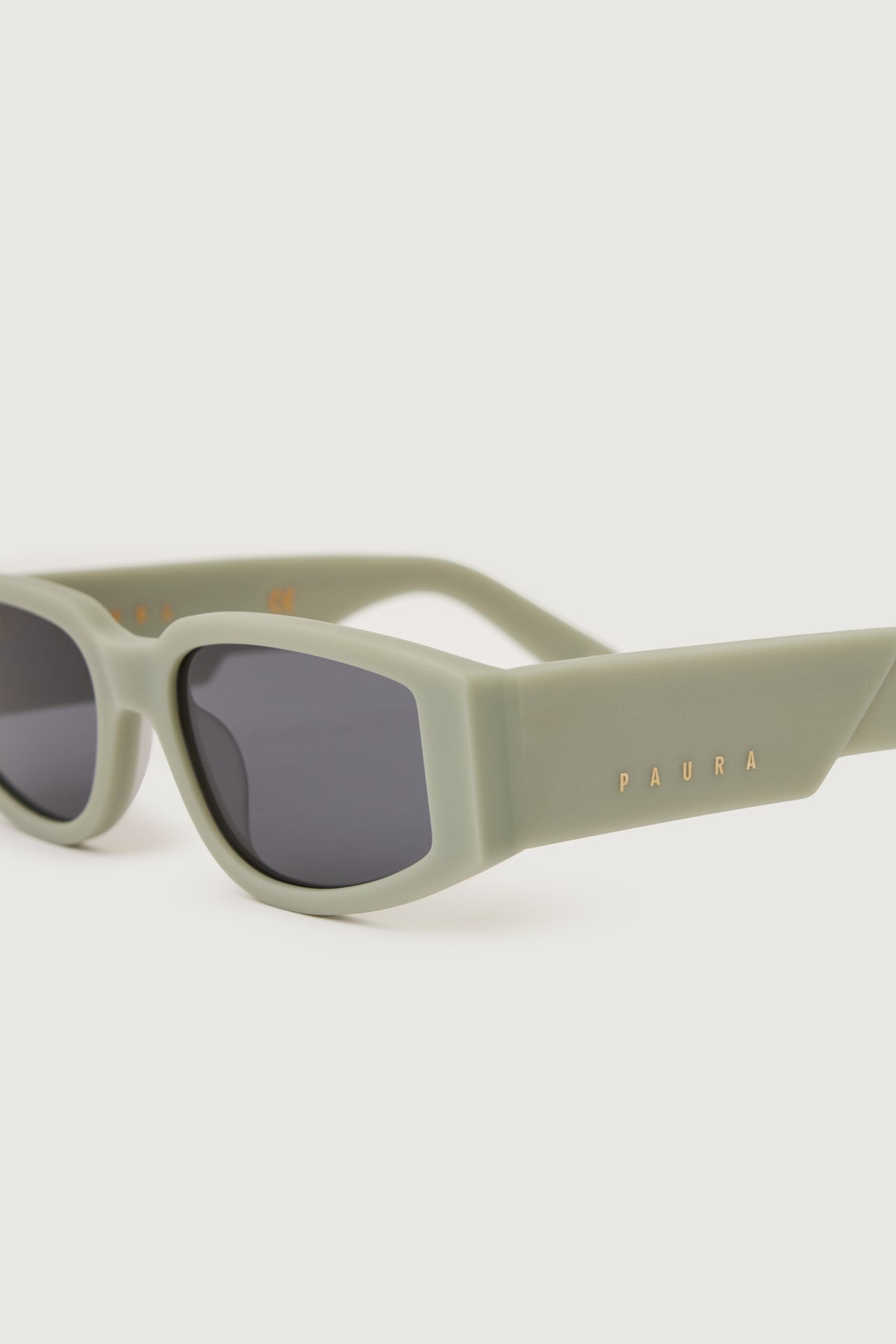 [Paura] Sunglasses FW24 VEGASUN0458