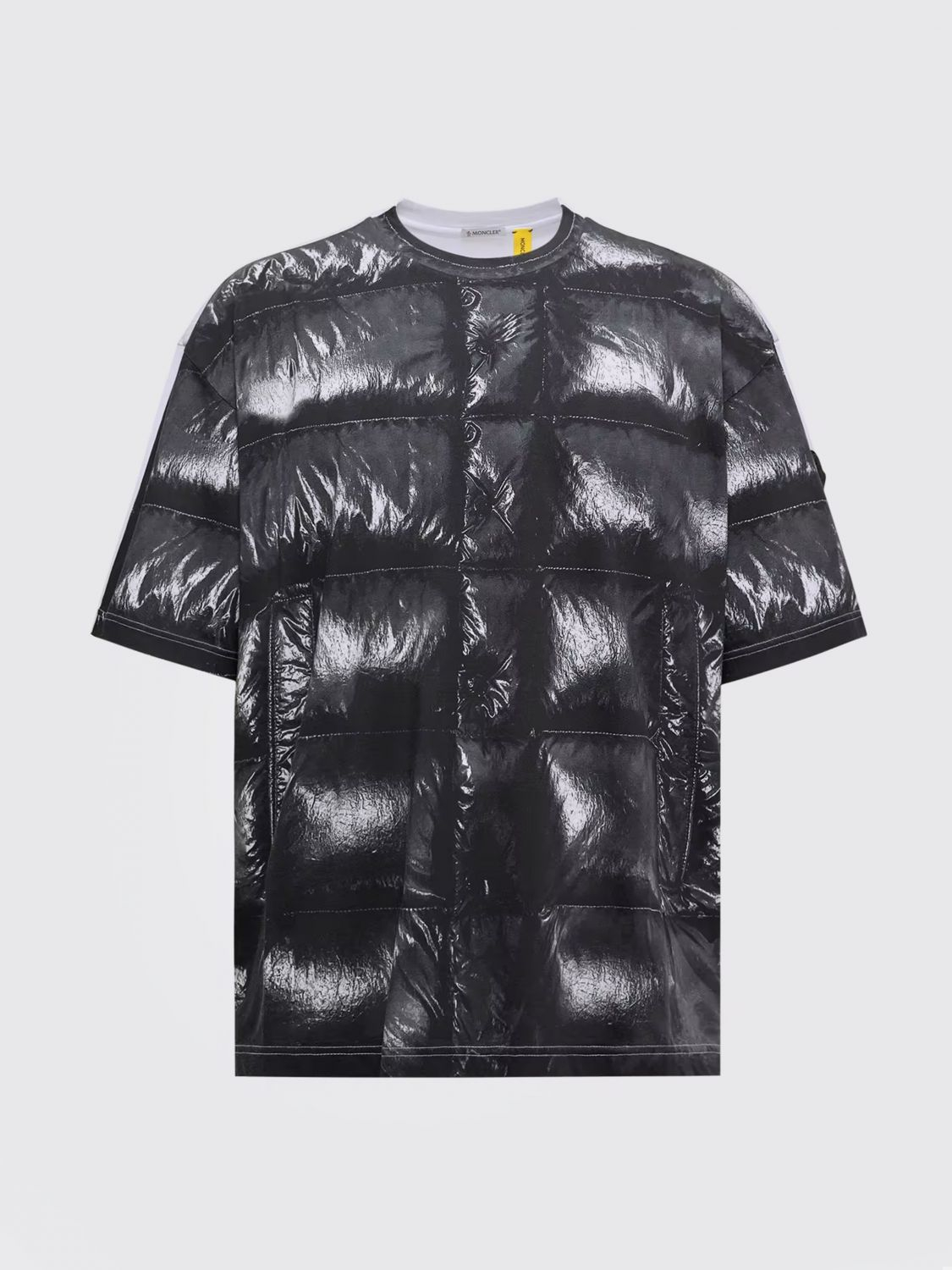 [Moncler] T-shirts Short Sleeve FW25 K24048C0000189AYW 999