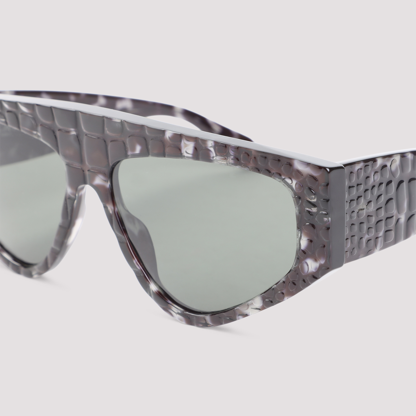 [ALAÏA EYEWEAR] Sunglasses FW26 AA0097S
