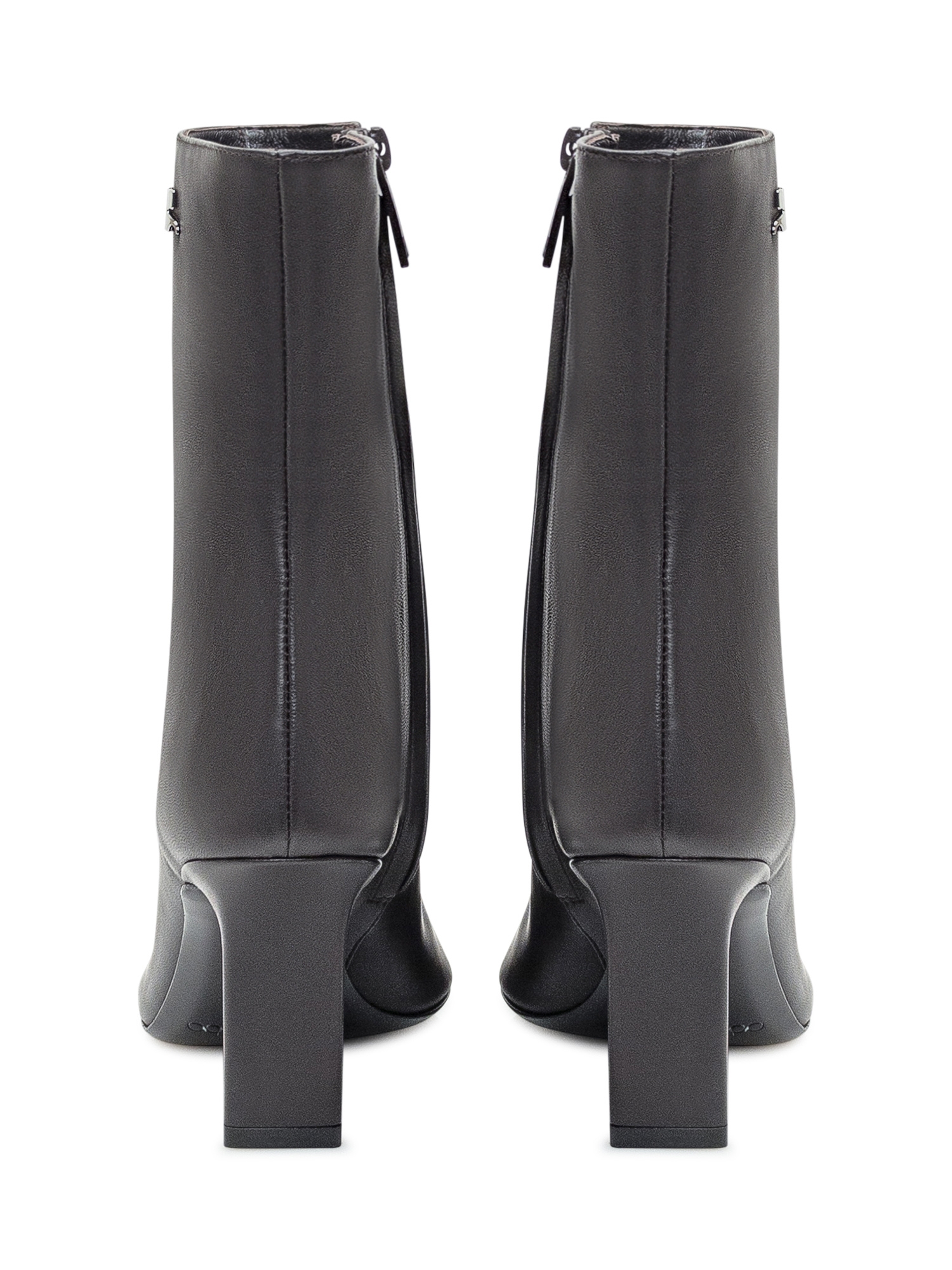 [Courreges] Pumps FW25 425SAB048AG0044 1152