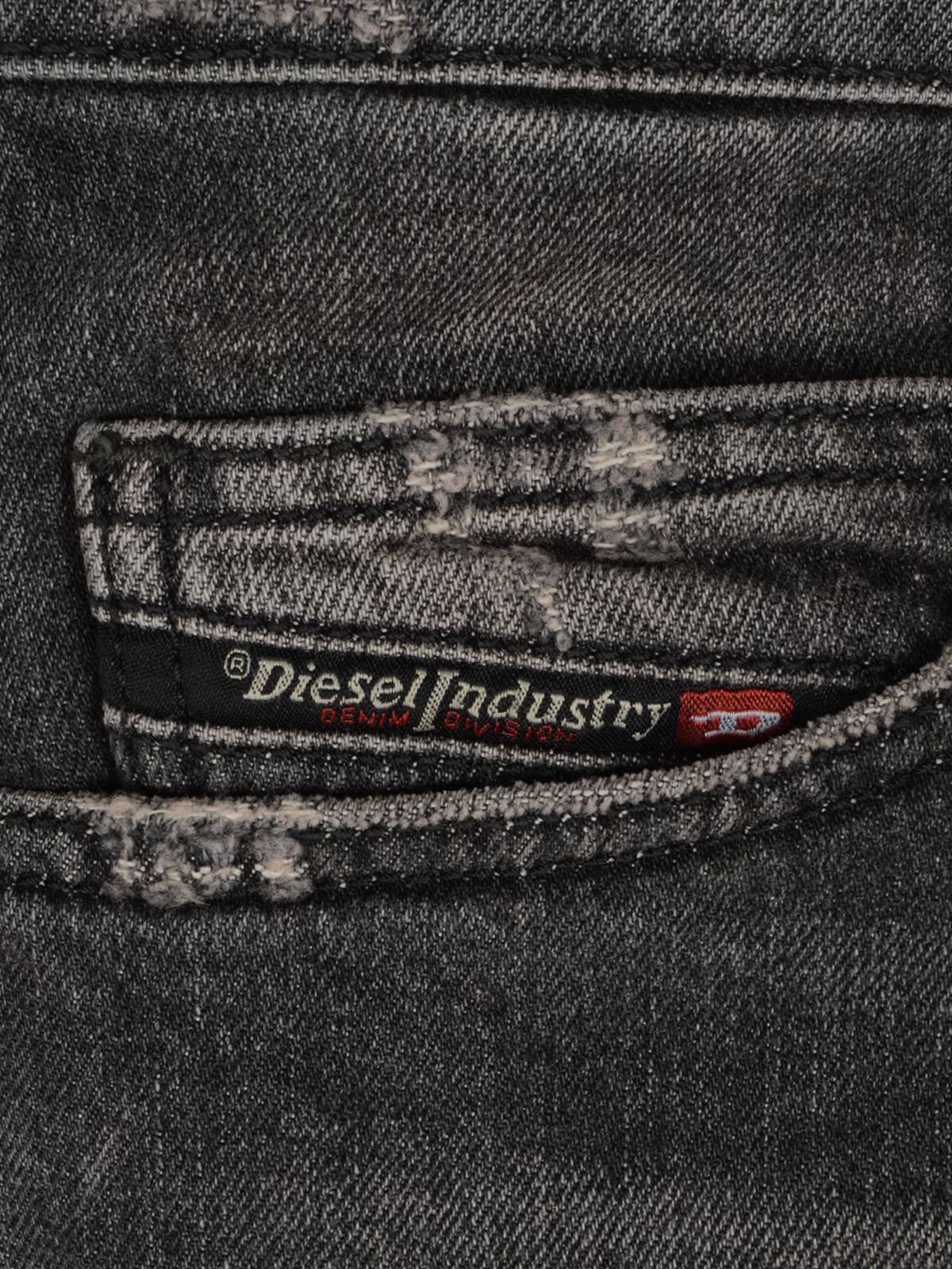 [Diesel] Jeans FW25 A1579709M5402