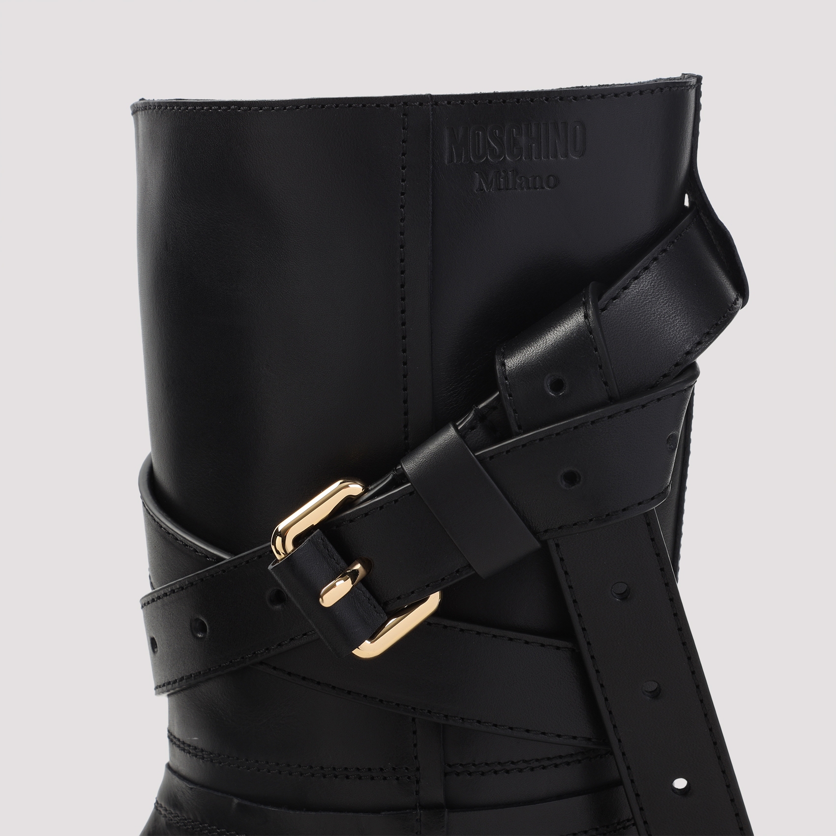 [Moschino] Ankle Boots FW25 MA26054G1N.MJ5
