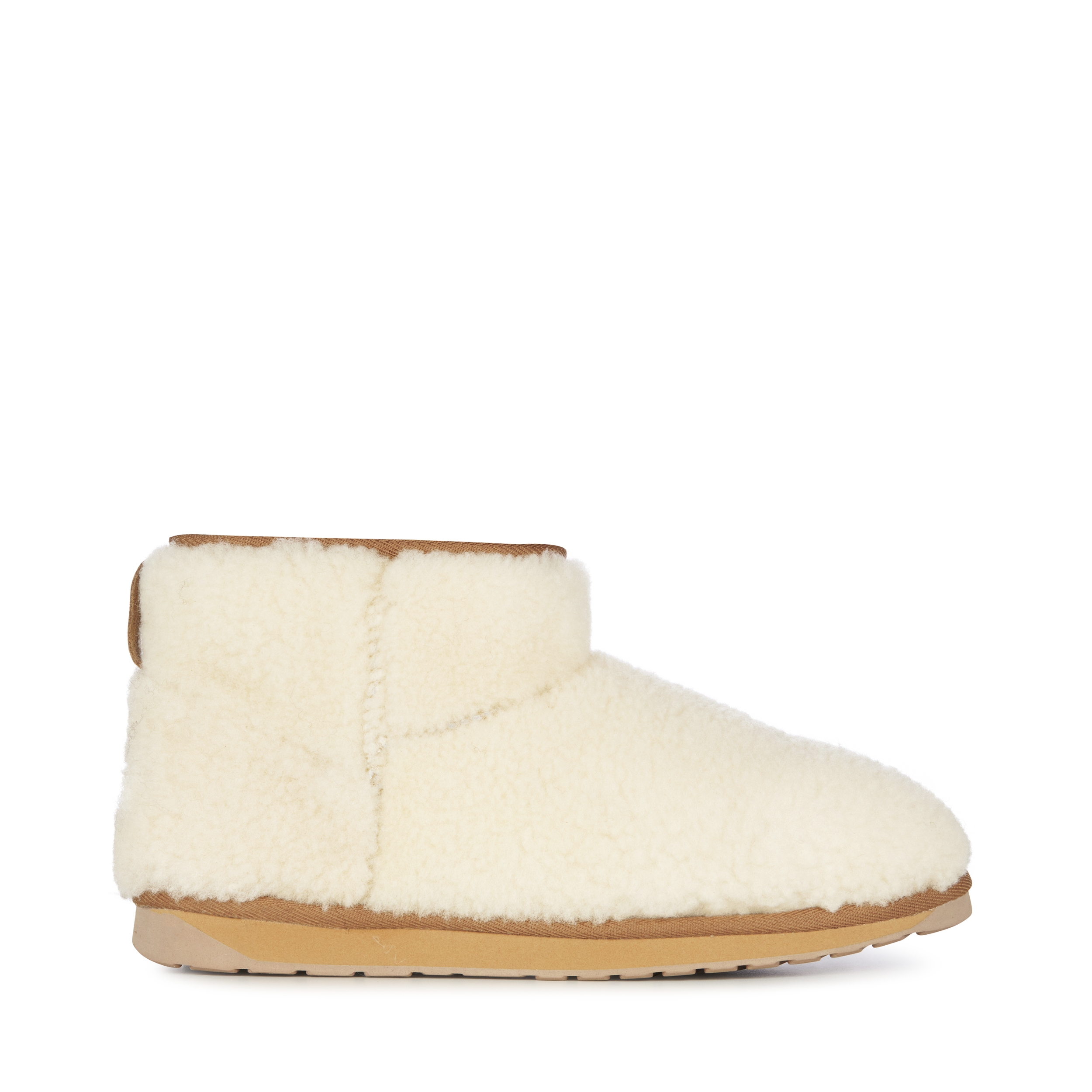 [EMU] Boots FW22 W12773