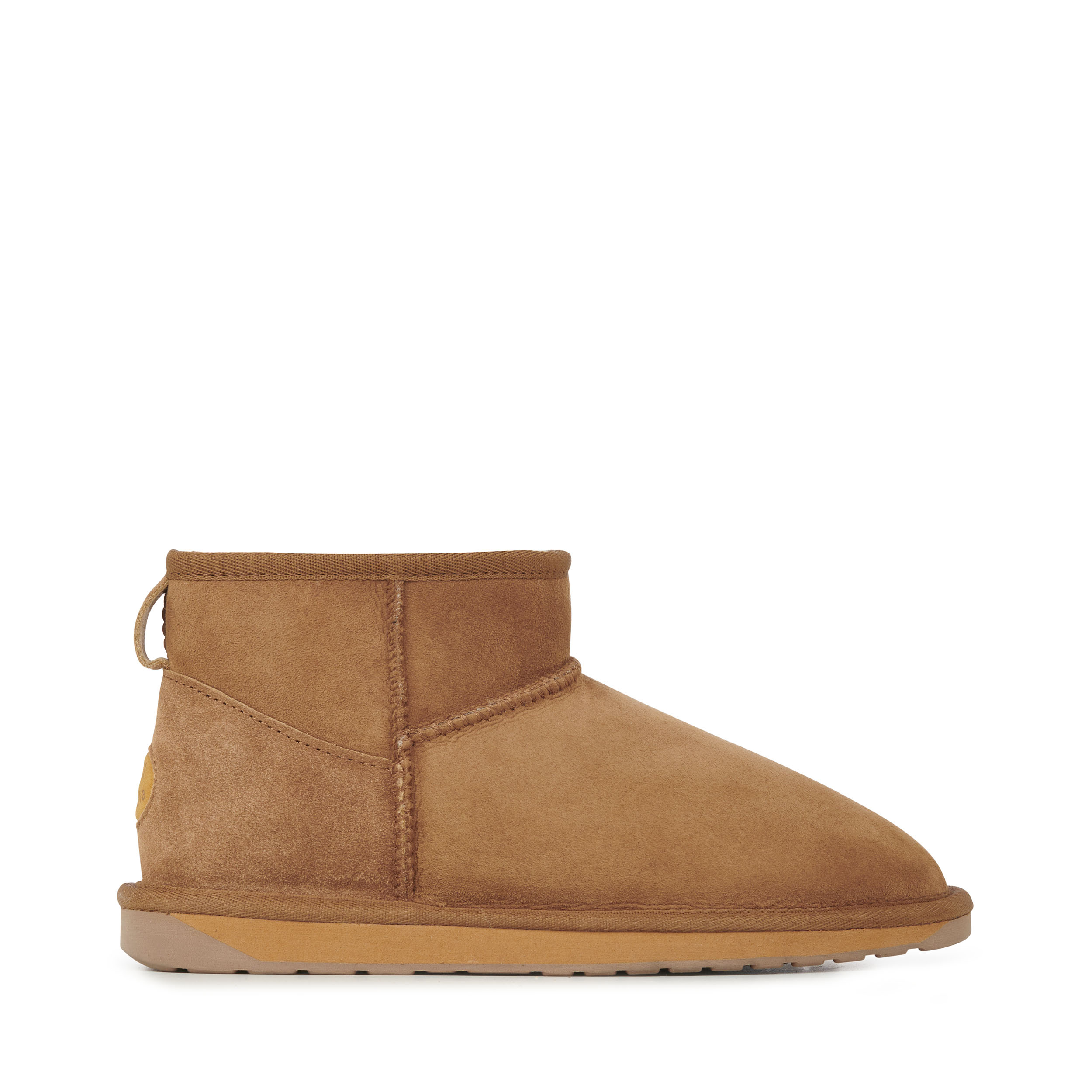 [EMU] Boots FW22 W10937