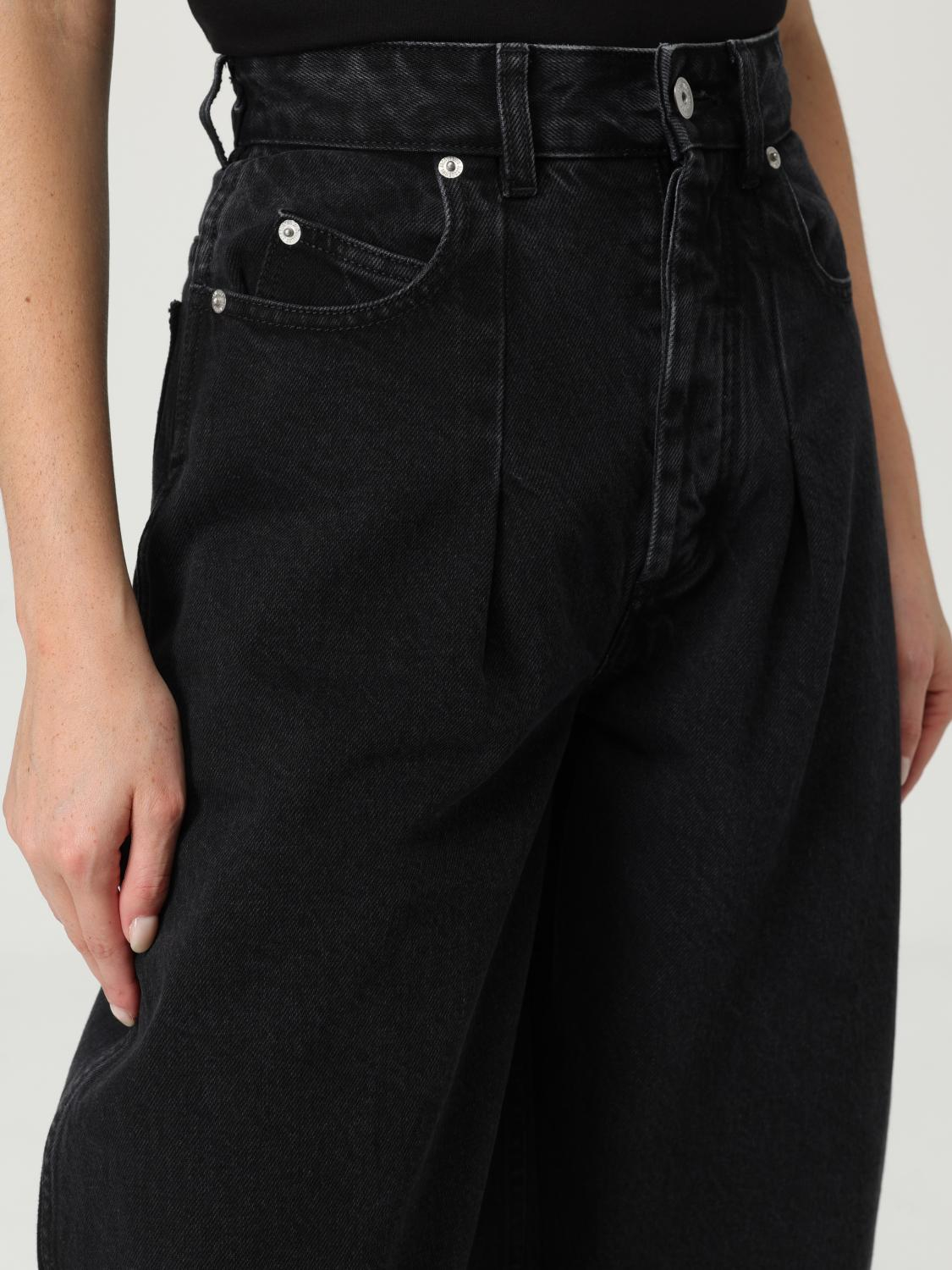 [JACQUEMUS] Jeans SS26 PAW00609AD00039 990