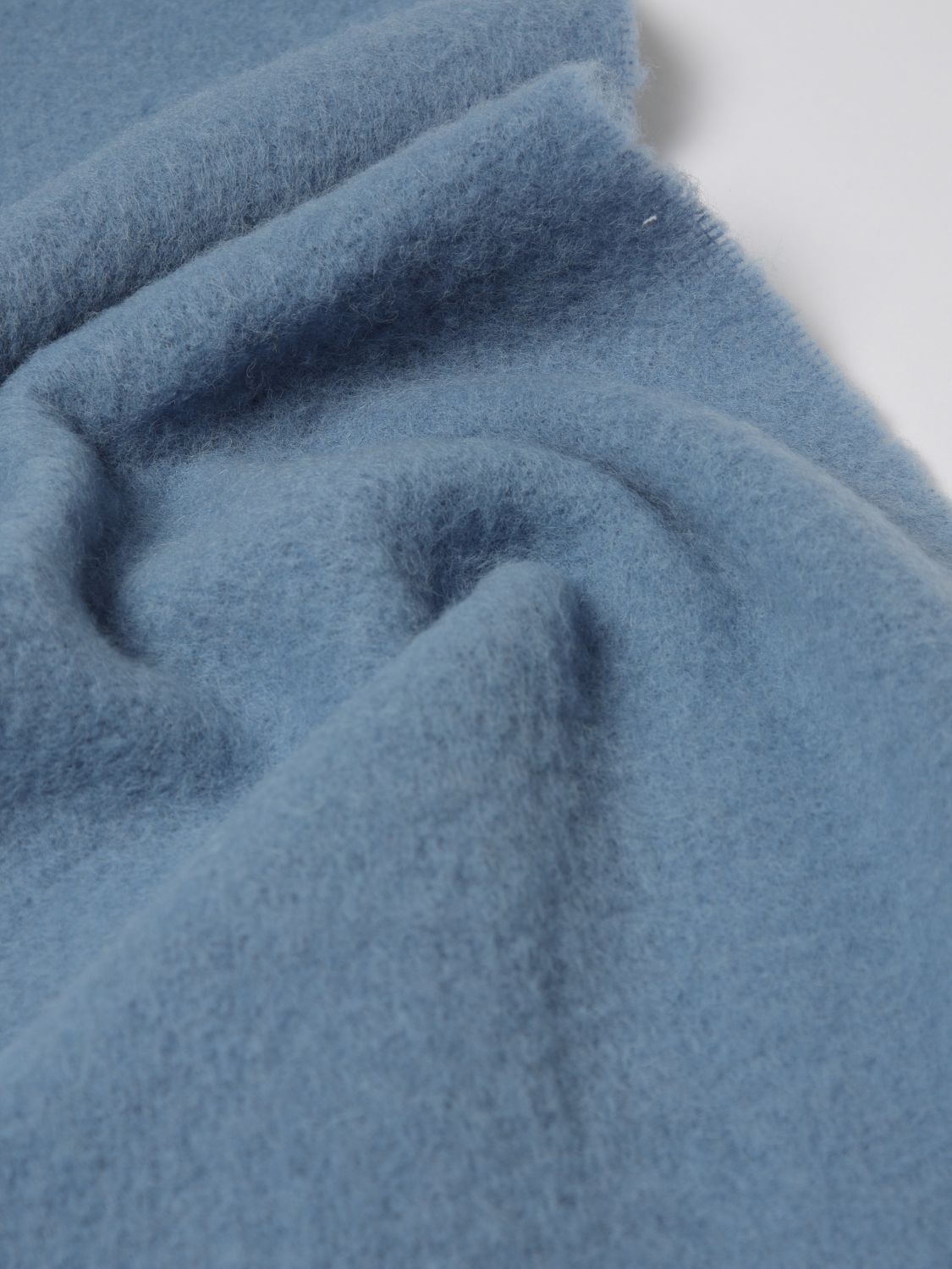 [MAISON KITSUNE] Scarf FW25 LM06206WA0022 0331