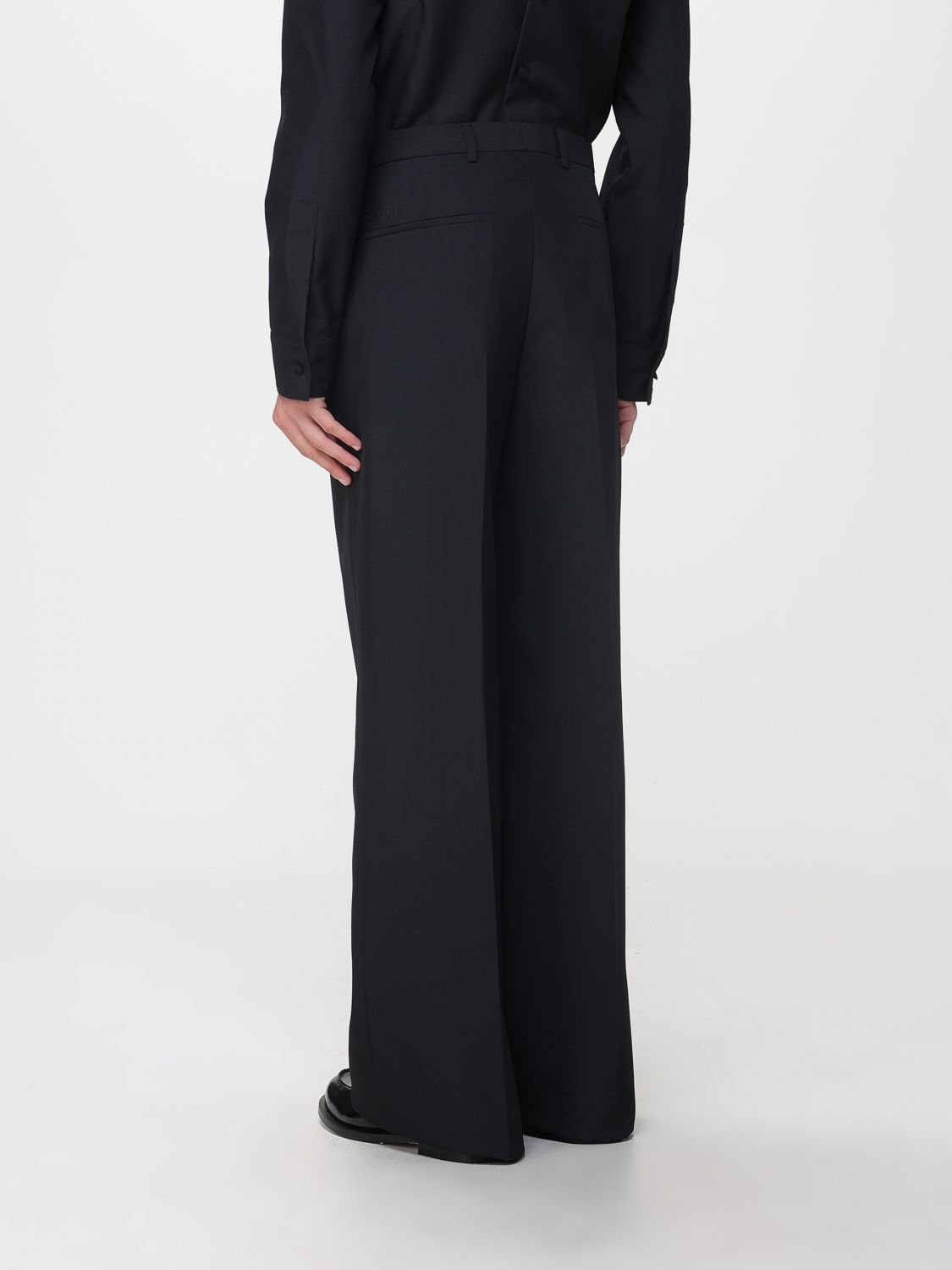 [Gucci] Trousers FW25 850090Z7AYA 1000