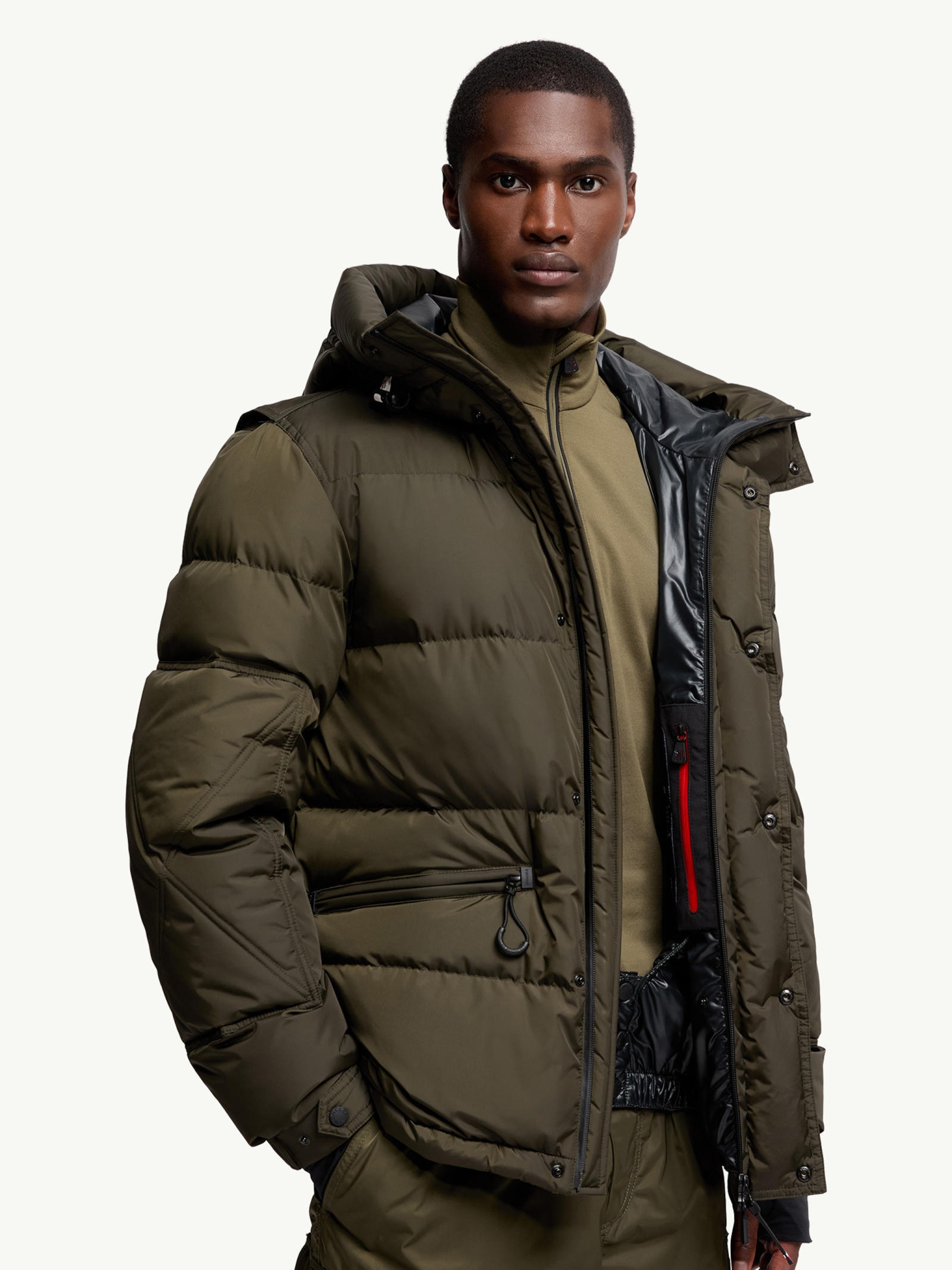 [Moncler] Down Jacket FW25 K20971A00023595JN832