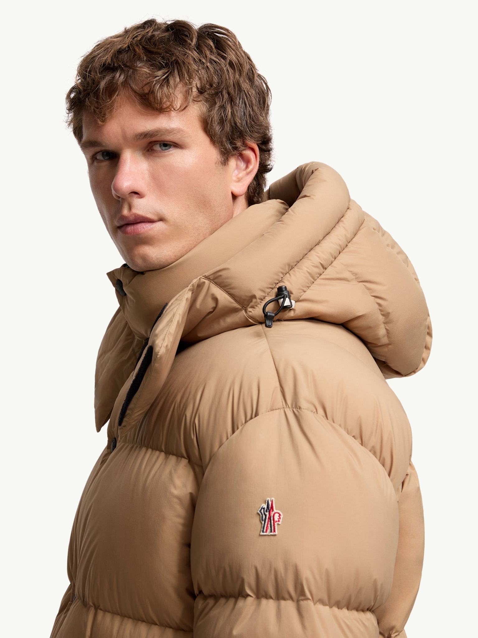 [Moncler] Down Jacket FW25 K20971A00008539X623F