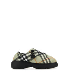 [Burberry] Sneakers FW24 8094483 C1200