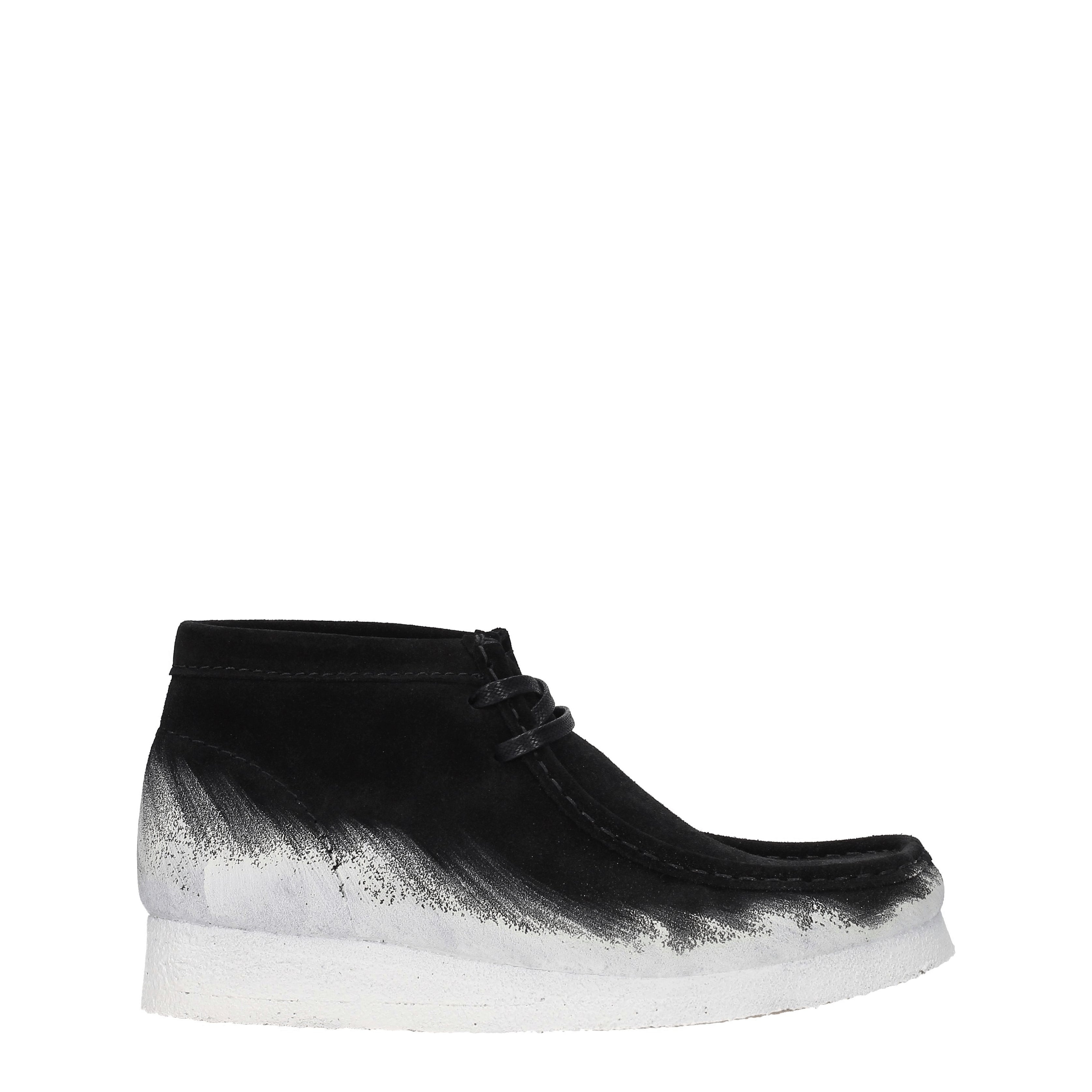 [Clarks] Loafer SS25 WALLABEEBOOTCAMOSCIOBLKWHITE