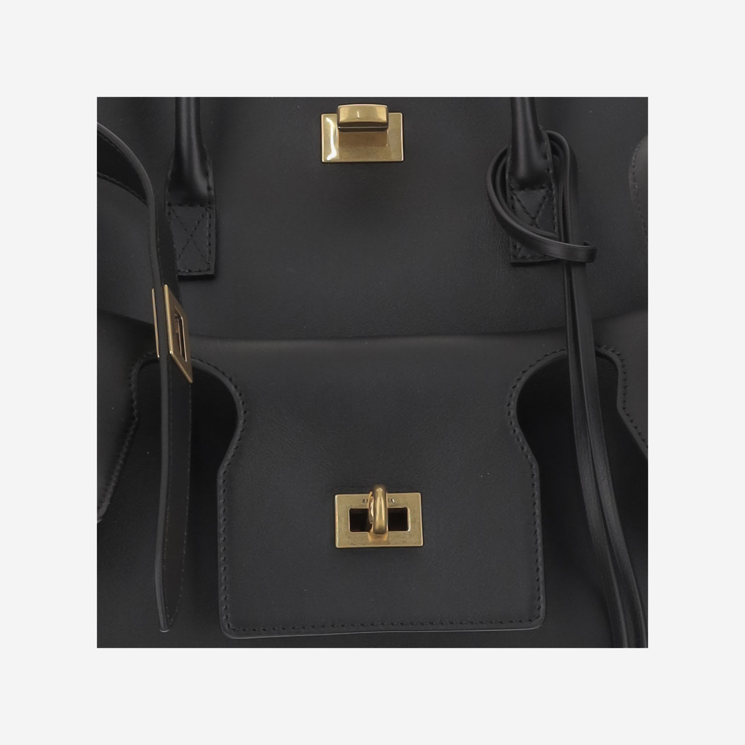[Balenciaga] Shoulder bag SS25 8054812ABAV1000