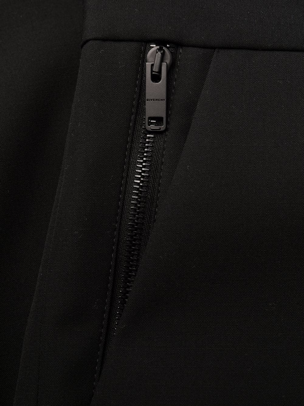 [Givenchy] Trousers FW21 BM50XM13MP001