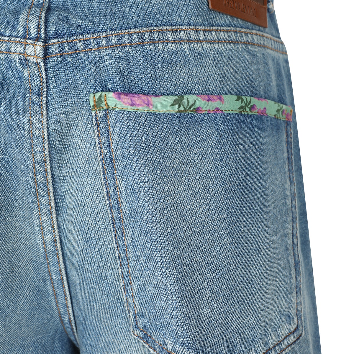[Valentino] Jeans SS25 6B0DD19X94V558