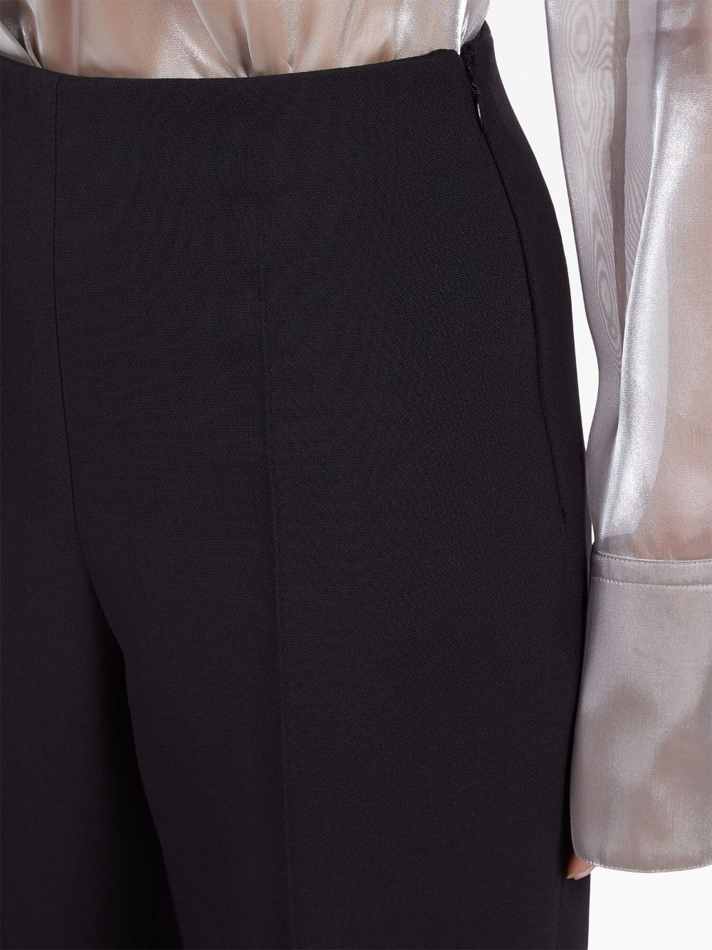 [Salvatore Ferragamo] Trousers FW23 13C444763766010