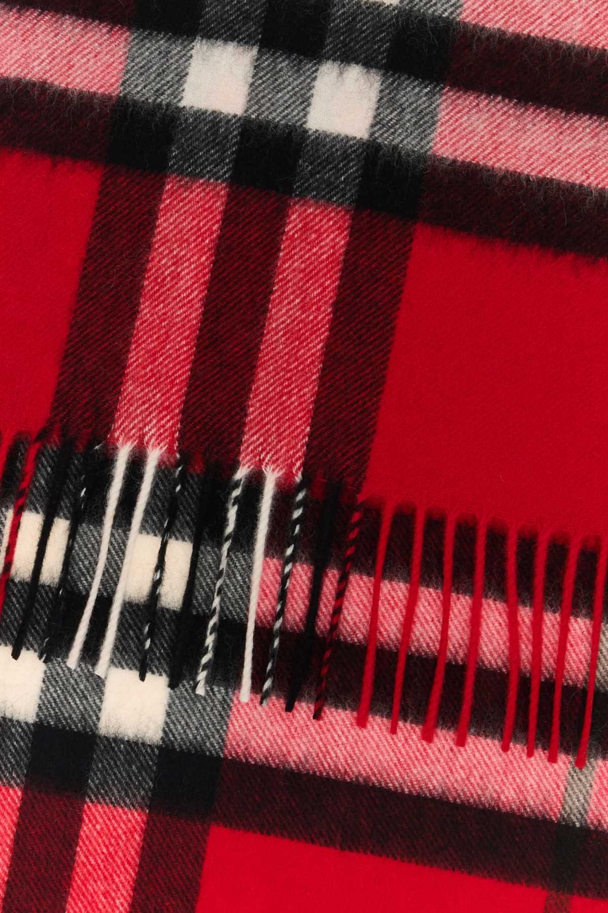 [Burberry] Scarf FW25 8112640 C3383