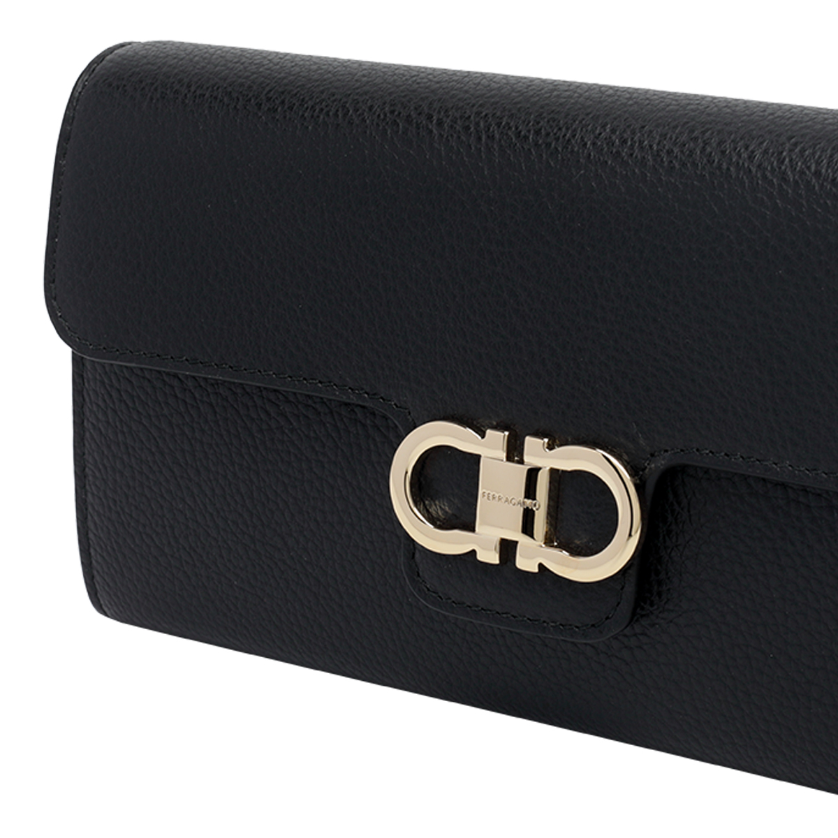 [Salvatore Ferragamo] Wallet FW26 785769220981NER/RED