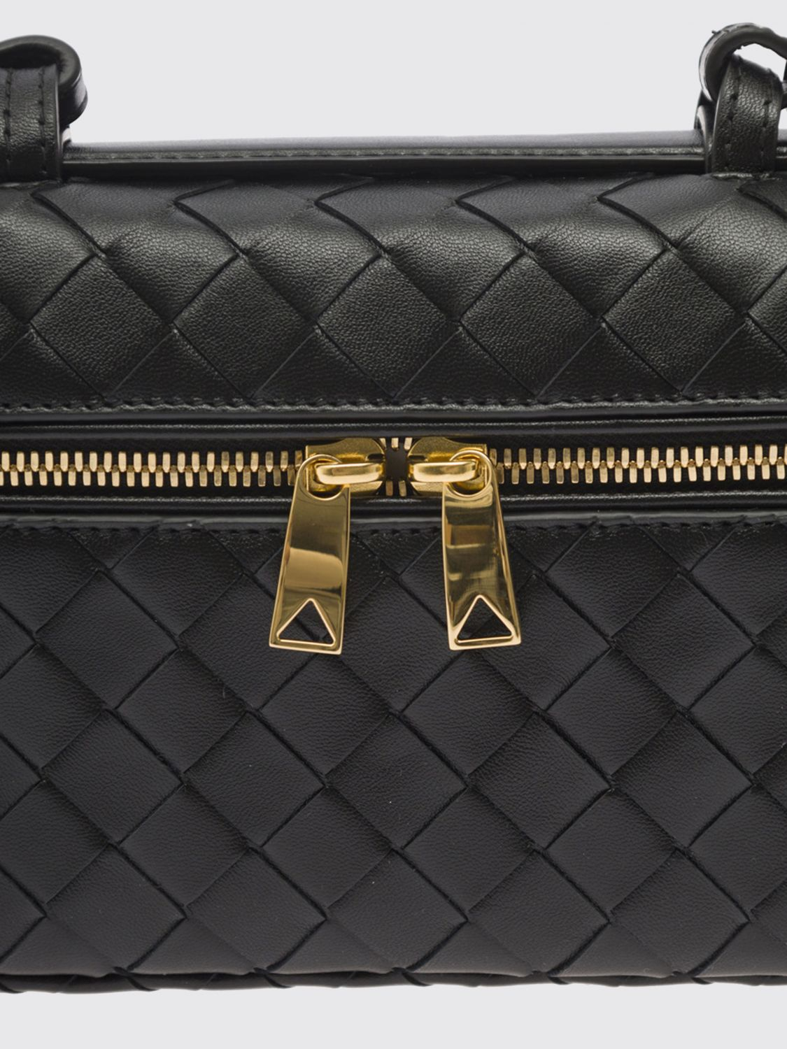 [Bottega Veneta] Shoulder bag FW26 789109V3IV1 8425
