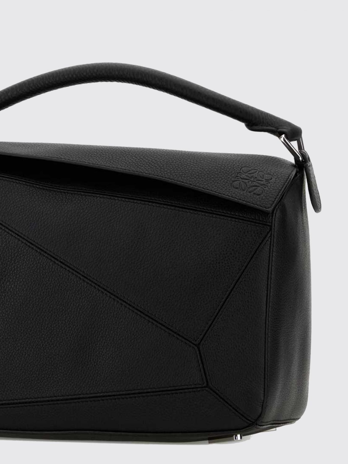 [Loewe] Cross body bag FW26 B510PNLX17 BLACK
