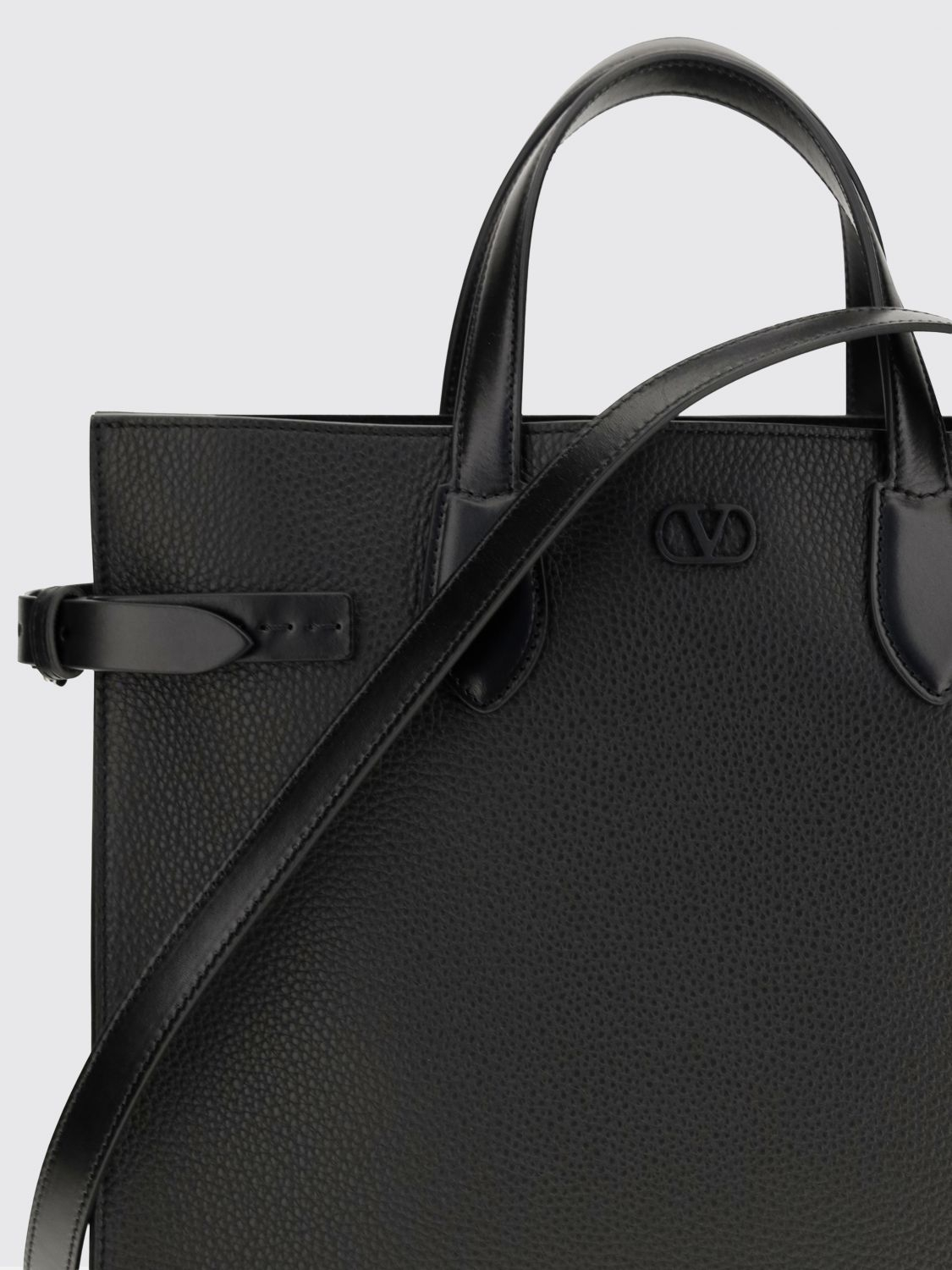 [Valentino Garavani] Tote bag FW26 B0T61GYM 0NO