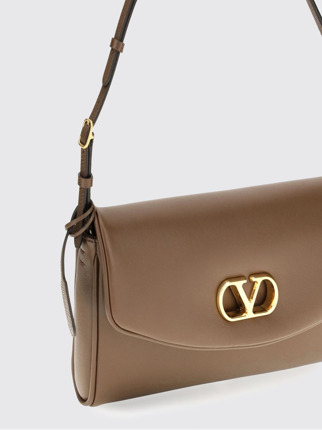 [Valentino Garavani] Shoulder bag FW26 B0T31ABM 0E5