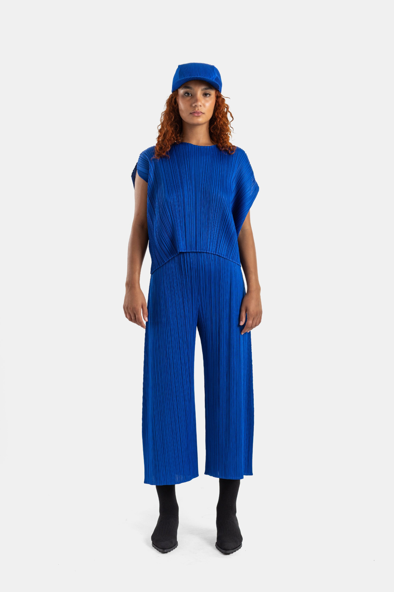 [PLEATS PLEASE ISSEY MIYAKE] Trousers FW26 PP68JF115