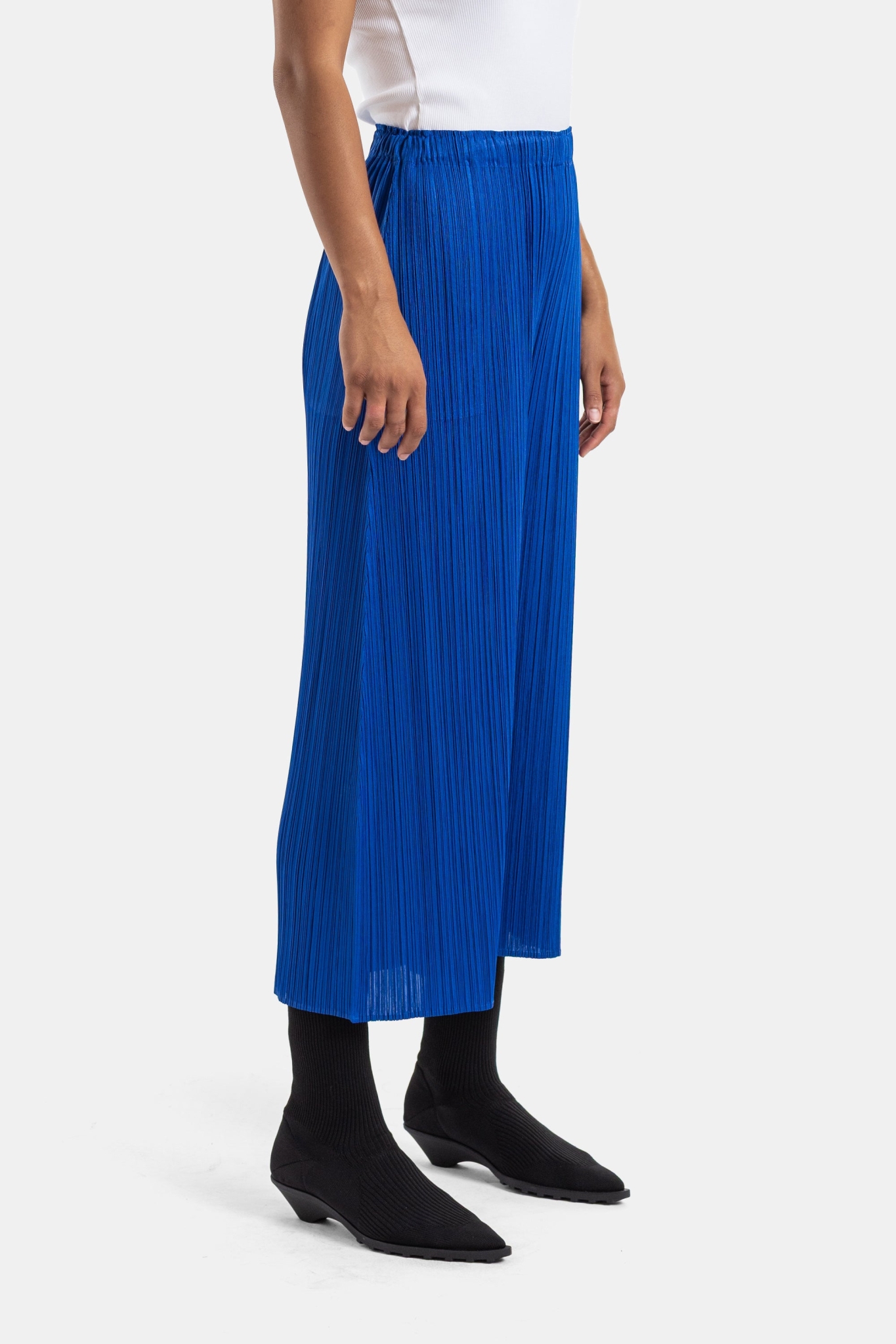 [PLEATS PLEASE ISSEY MIYAKE] Trousers FW26 PP68JF115
