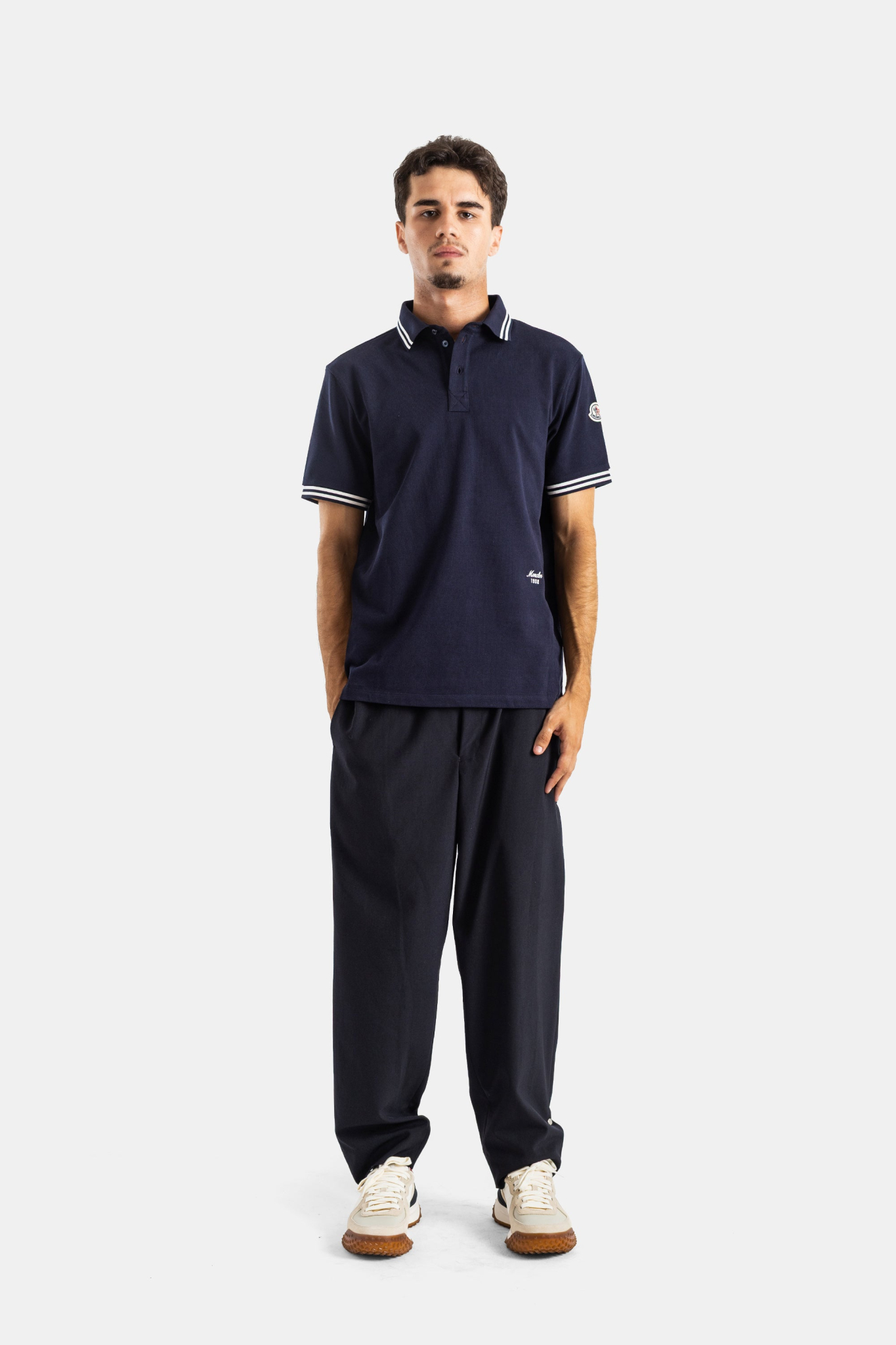 [Moncler] T-shirts Short Sleeve FW26 L2091 8A00003 - 89A16
