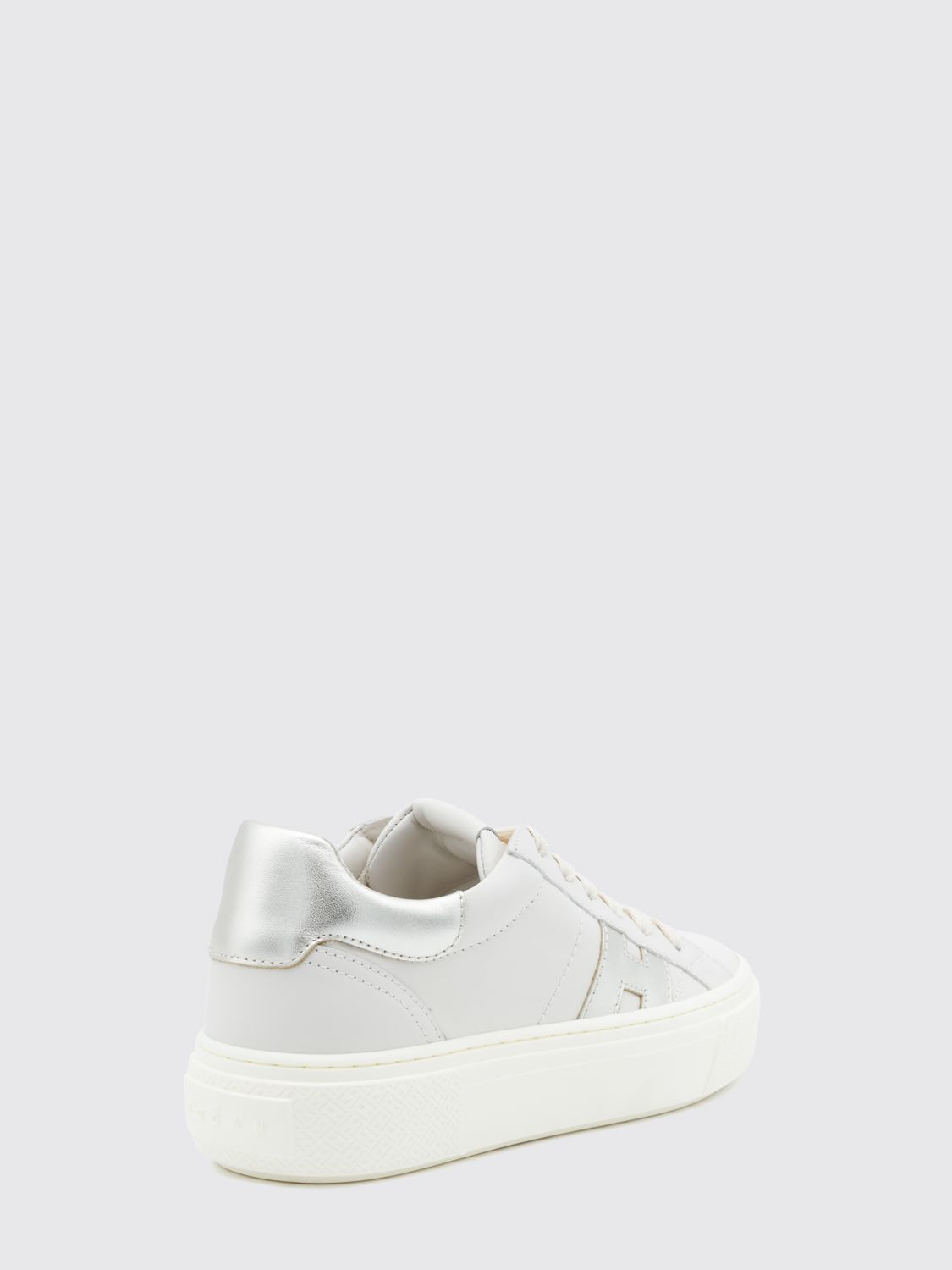 [Hogan] Sneakers FW26 HXW7050GB00V1L 022E