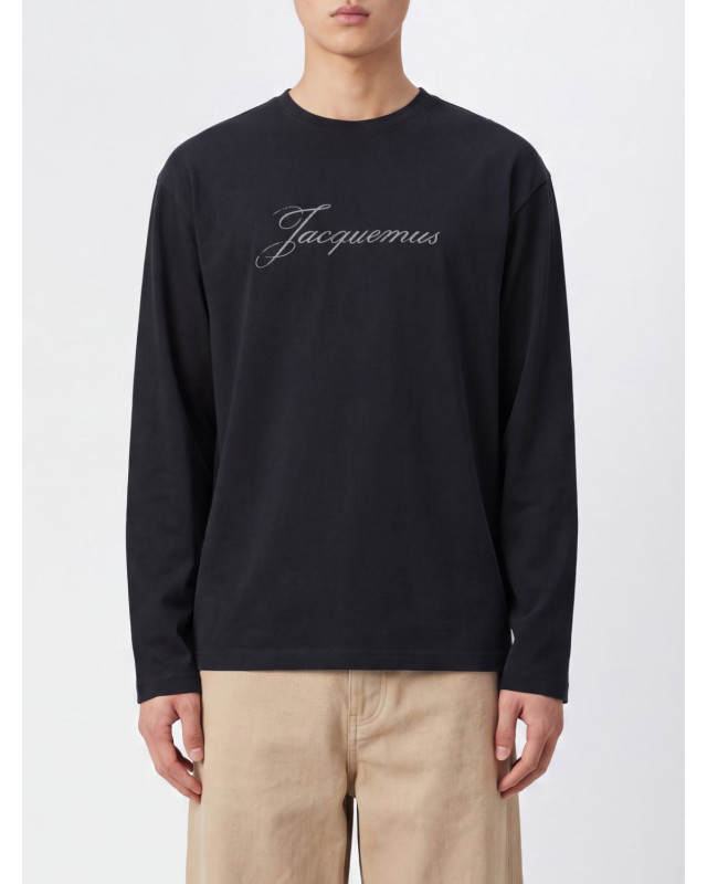 [JACQUEMUS] T-shirts Long Sleeve FW26 TSU00351AJ00289 990